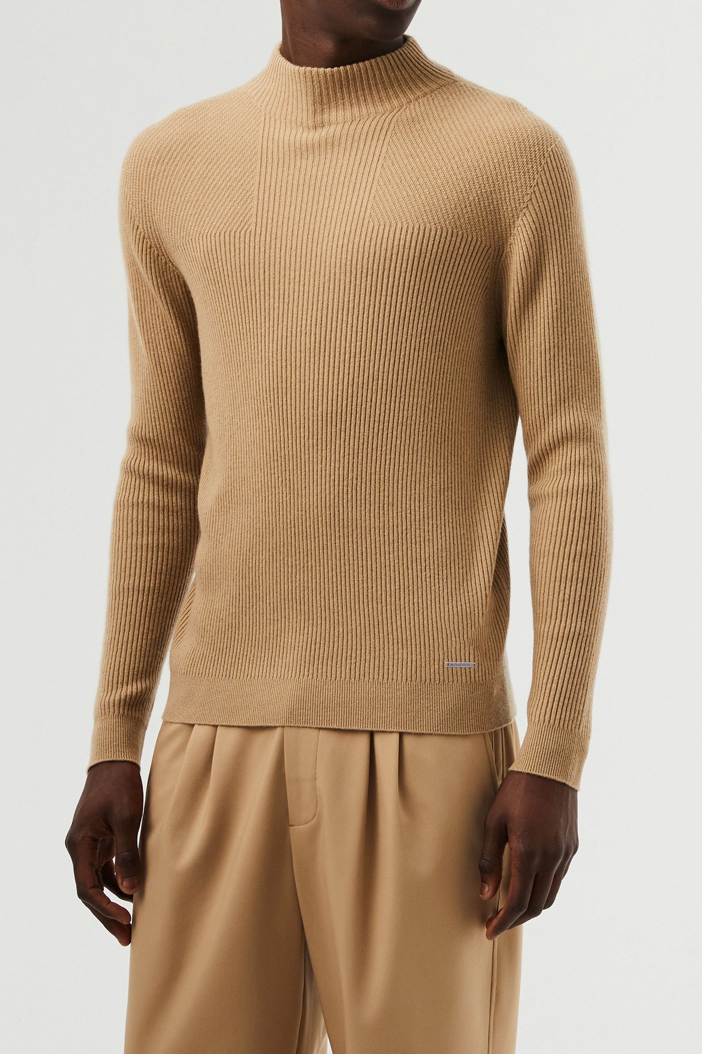 ATA FLUCK V4.Y7.02 PULLOVER CORN 1