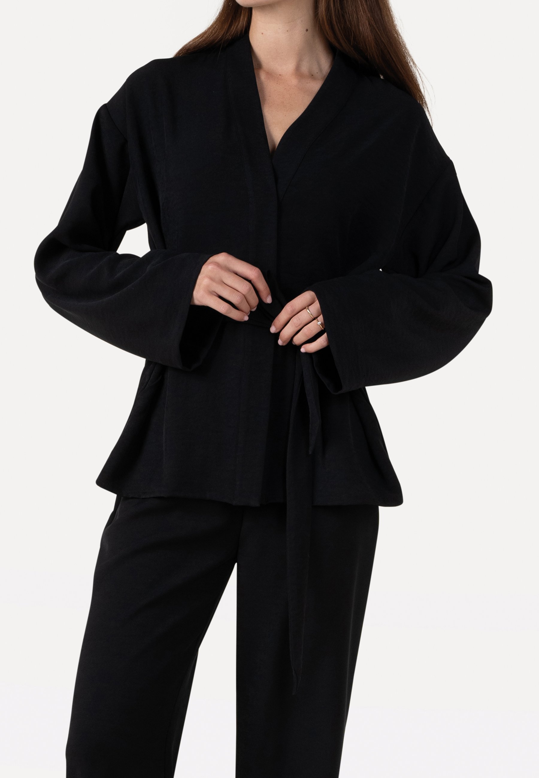 TIRRA BLAZER LONG SLEEVE BLACK 1