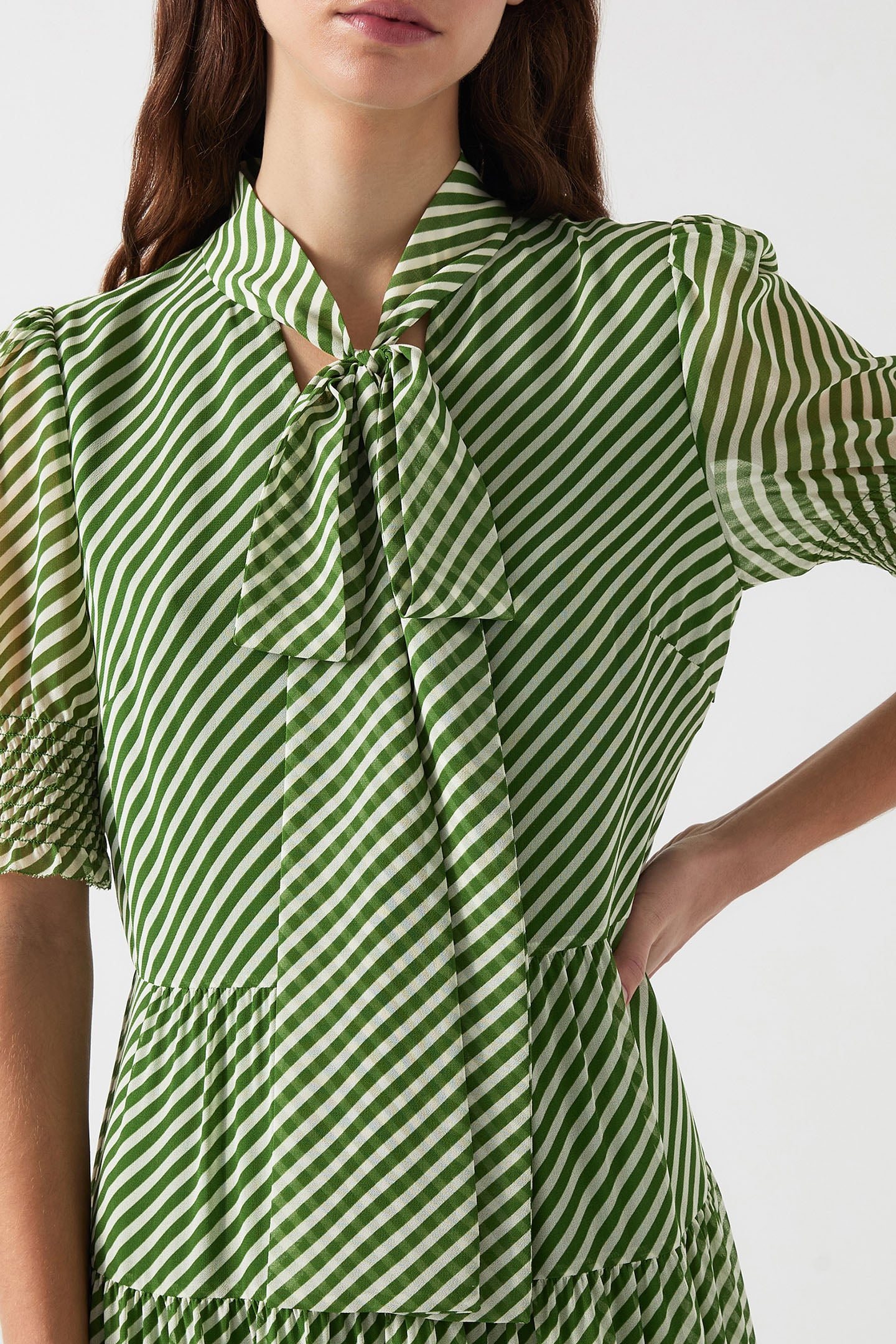 DR COCO TIE NECK DRESS GREEN 4