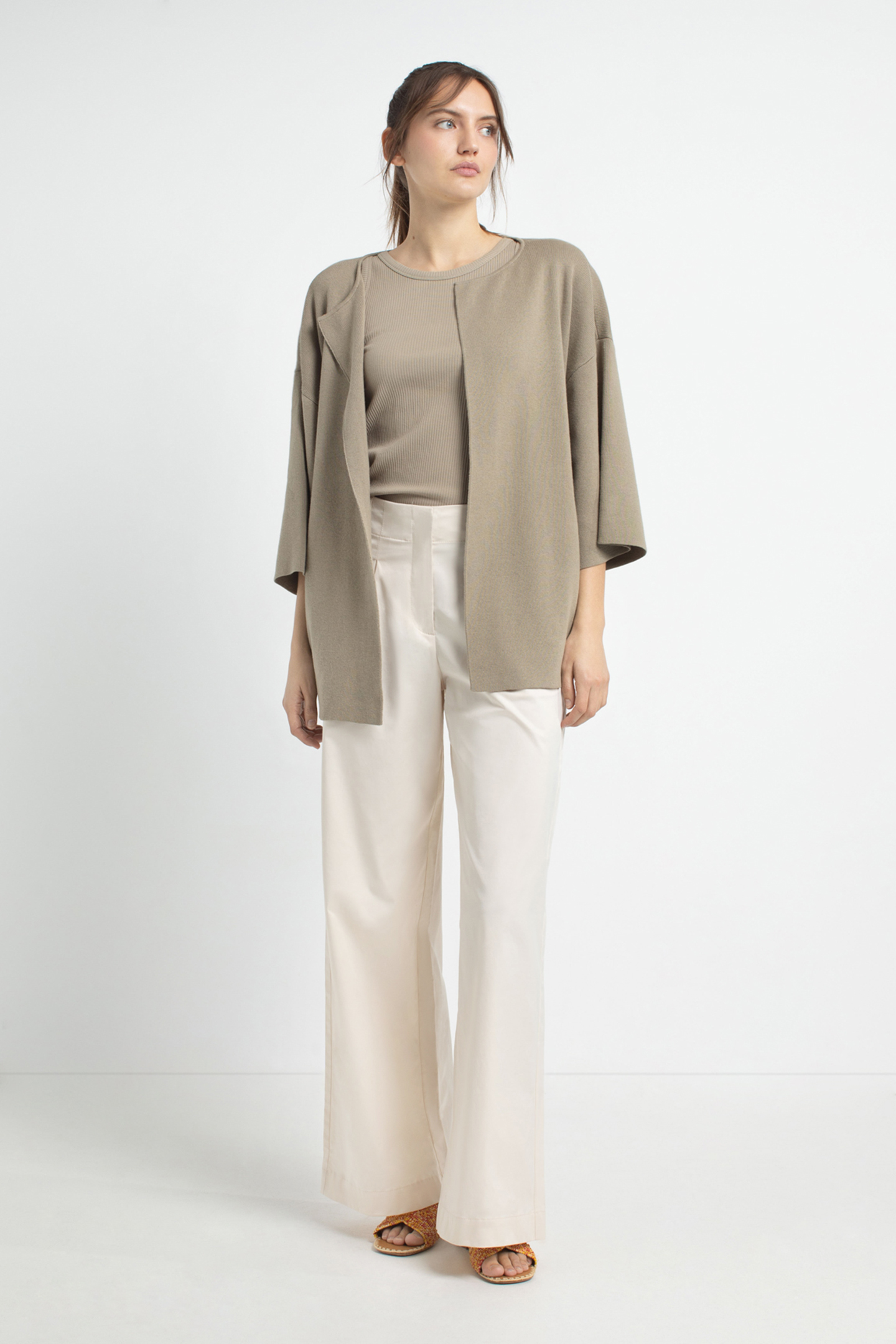 JASMIJN CARDIGAN LIGHT OLIVE 2