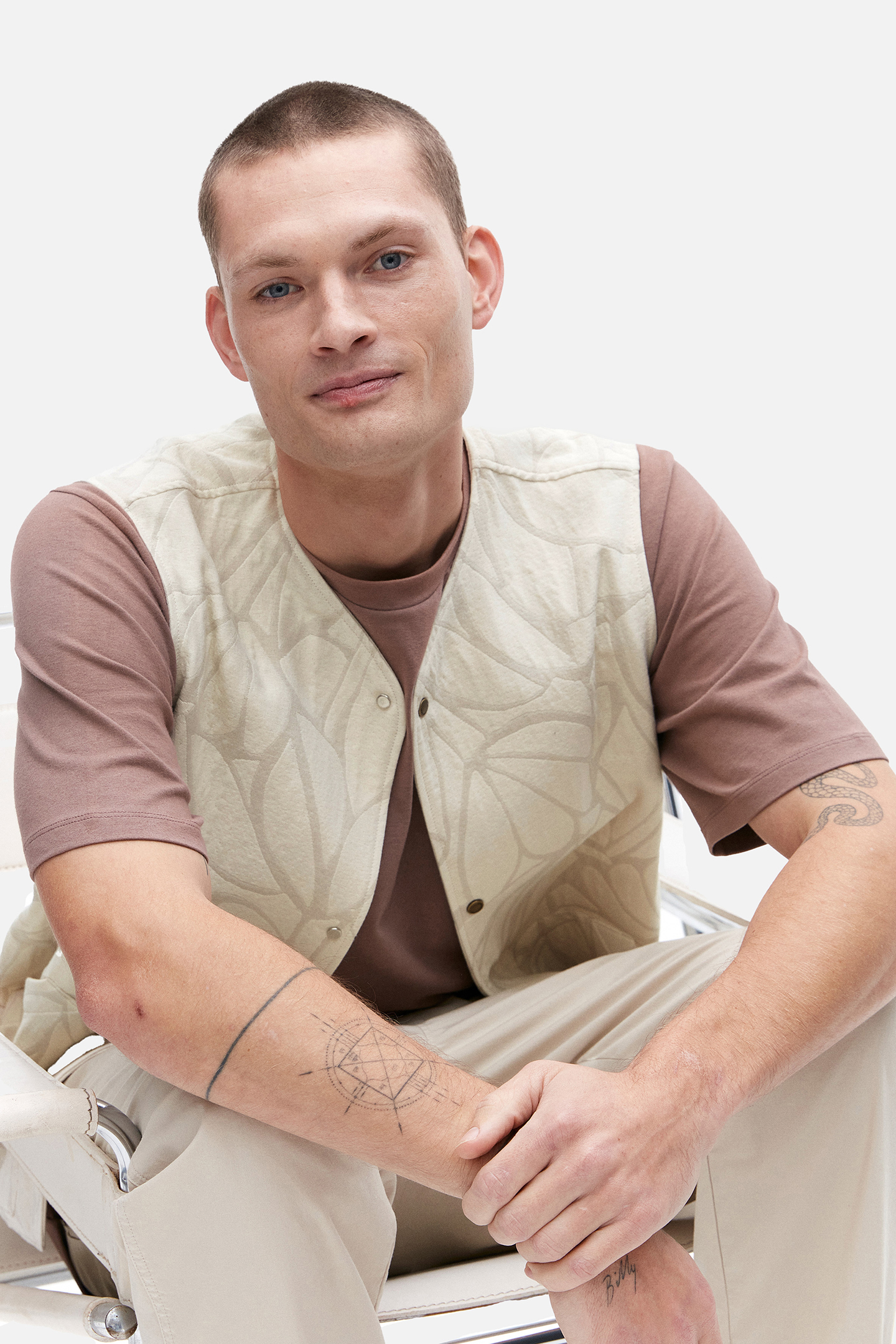 JBODY JACKETS OFF WHITE 4