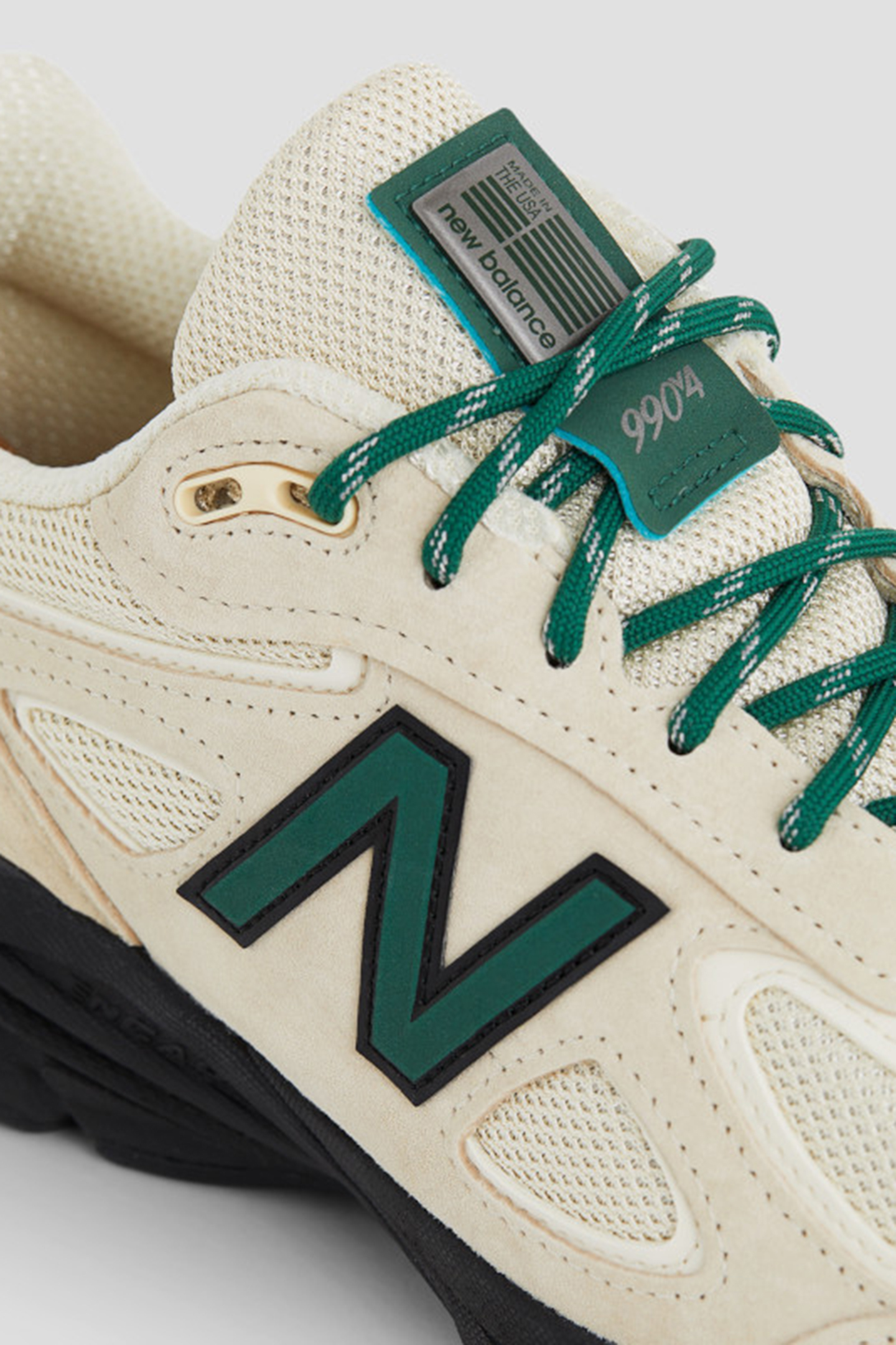 UNISEX MADE IN USA 990V4 MACADAMIA NUT 8