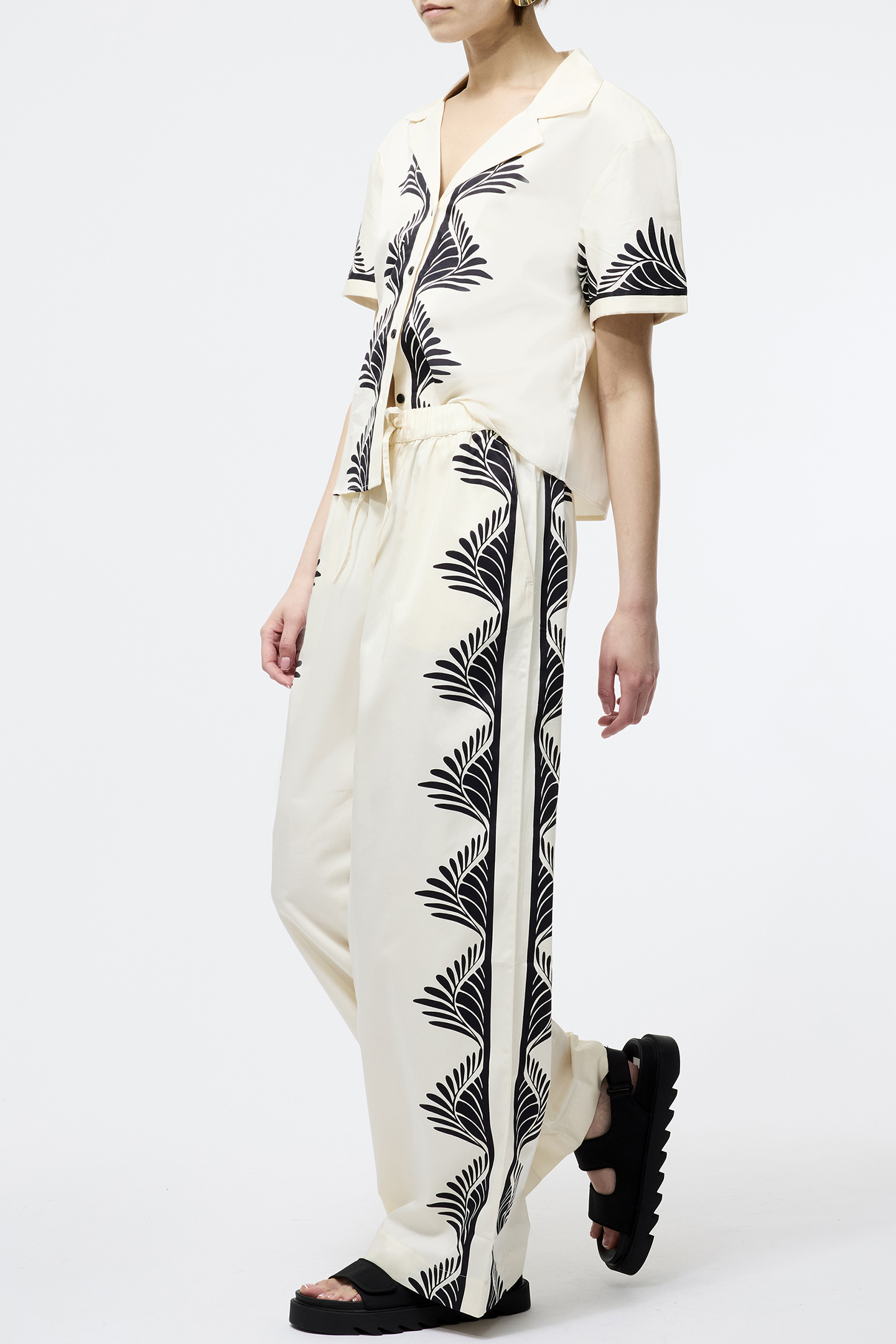 NOLA ALEXIS PRINTED TROUSER CREAM/BLACK 3