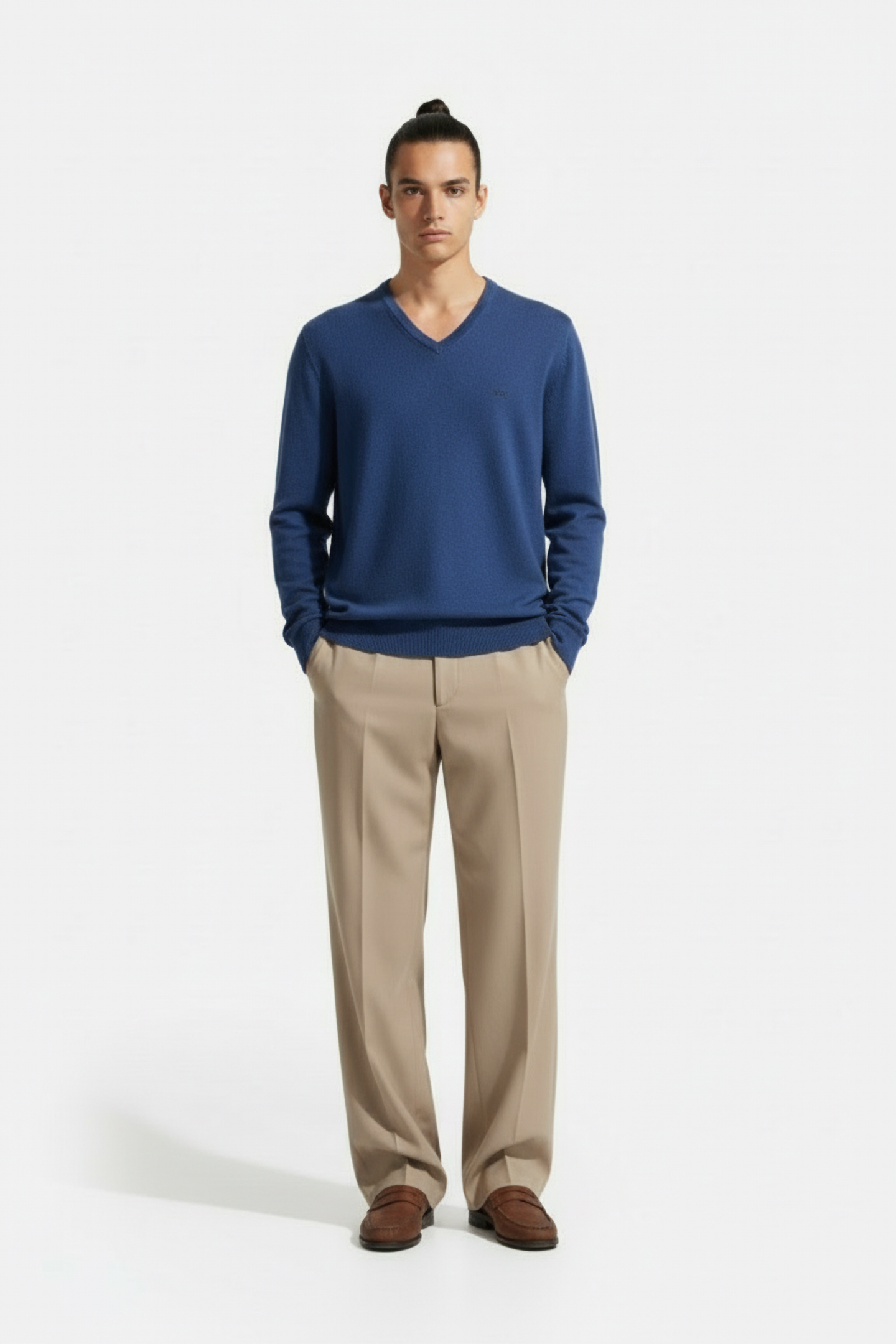 V-NECK SWEATER ROYAL BLUE 1