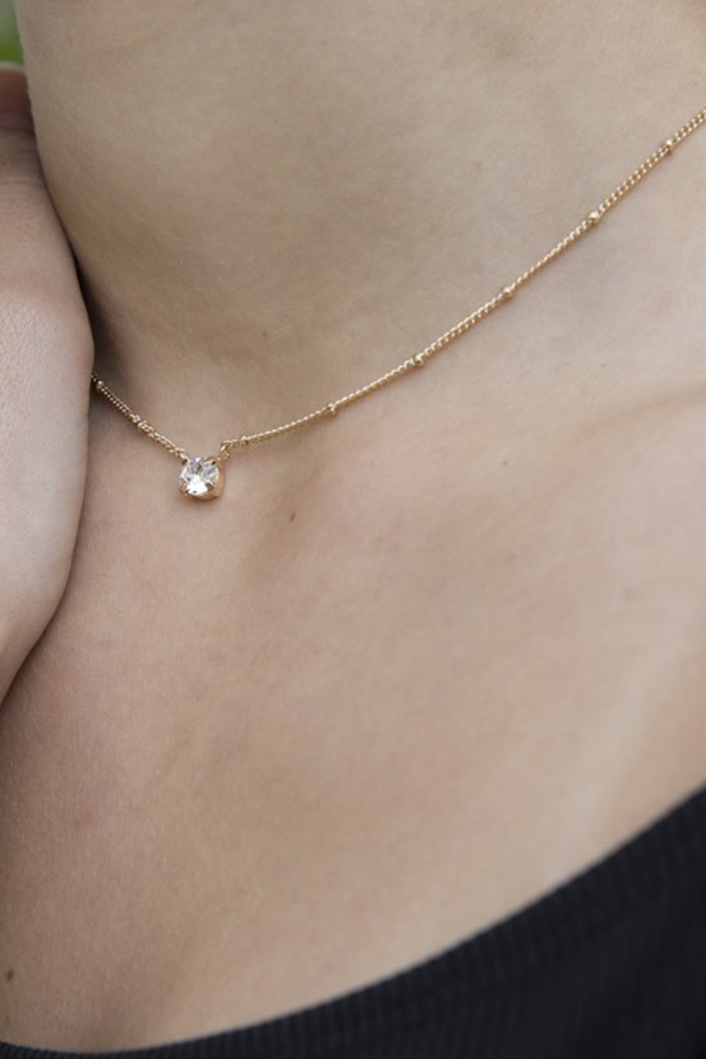 SOLITAIRE NECKLACE CRYSTAL GOLD 2