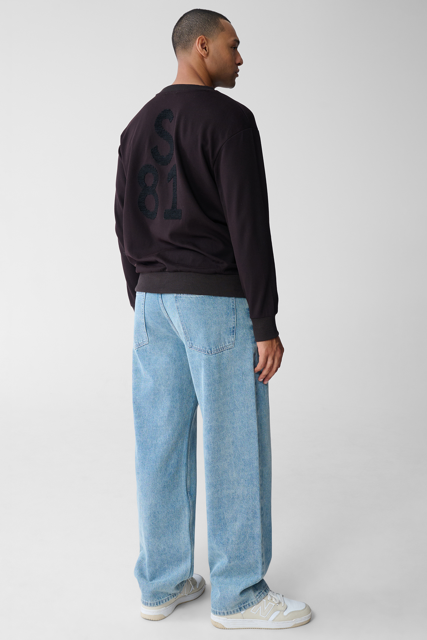 SBKNIT APPLIQUE SWEAT DARKBROWN 3