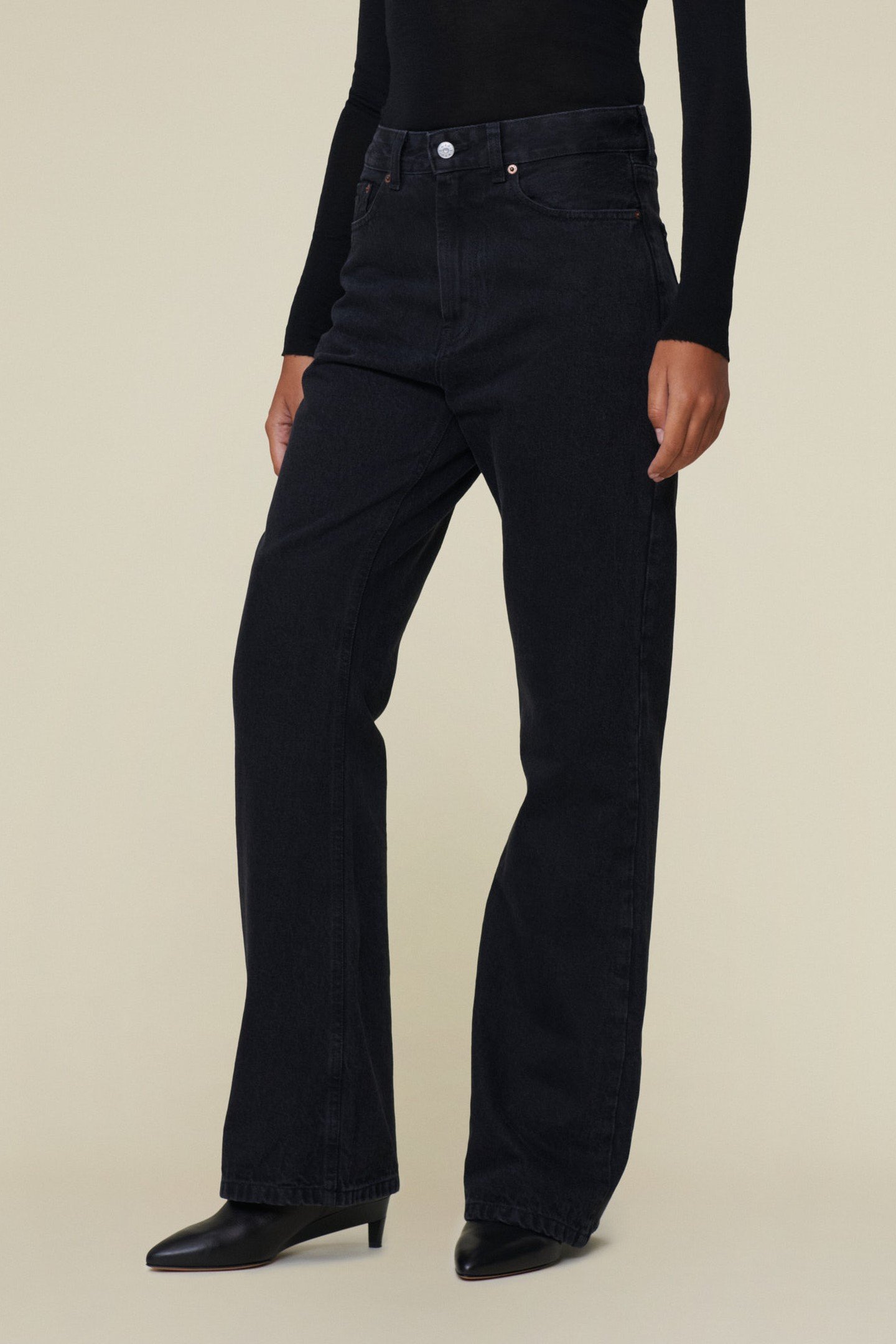 NINETTE DARK STONE 1