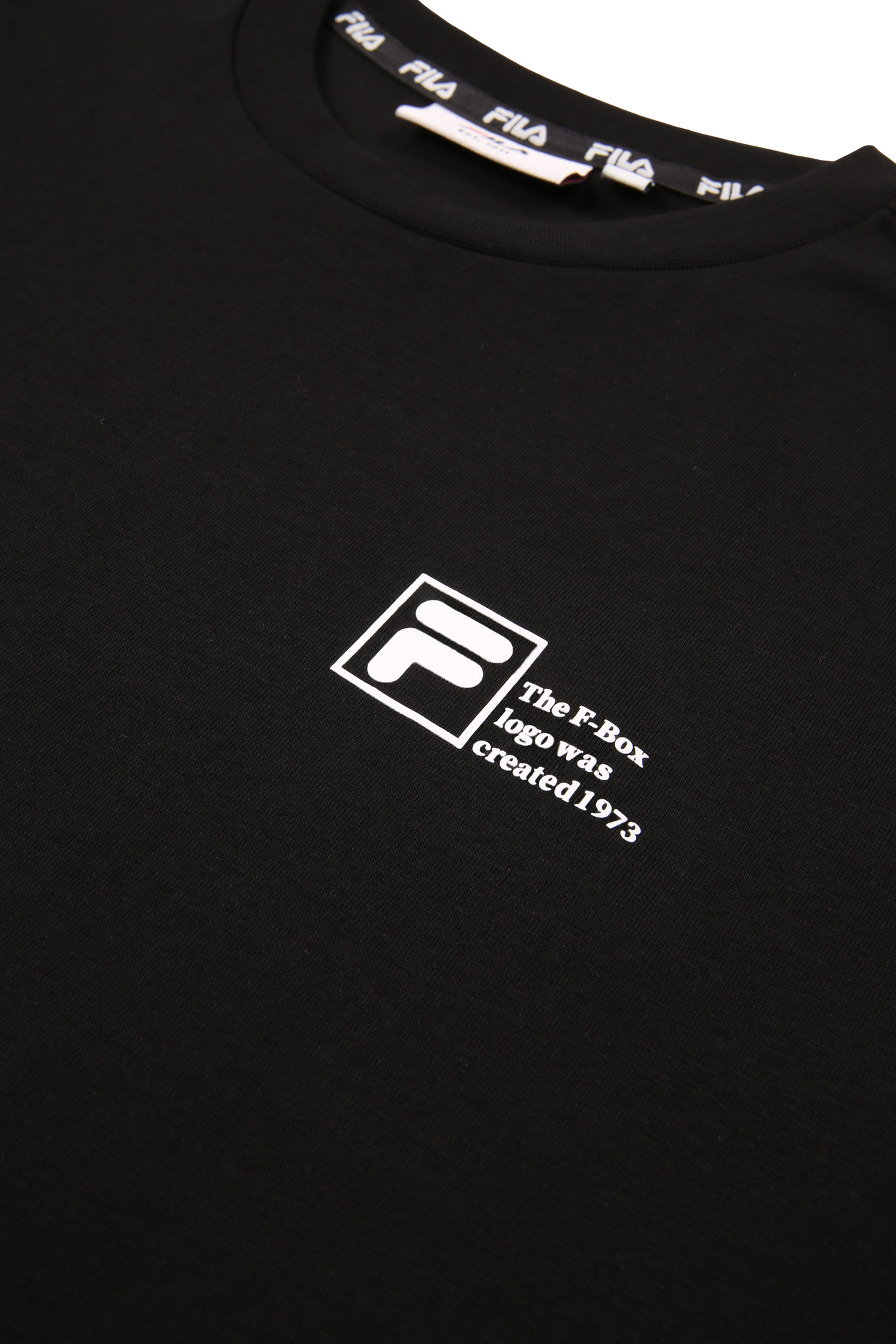 ZIANE GRAPHIC LOGO T-SHIRT BLACK 3