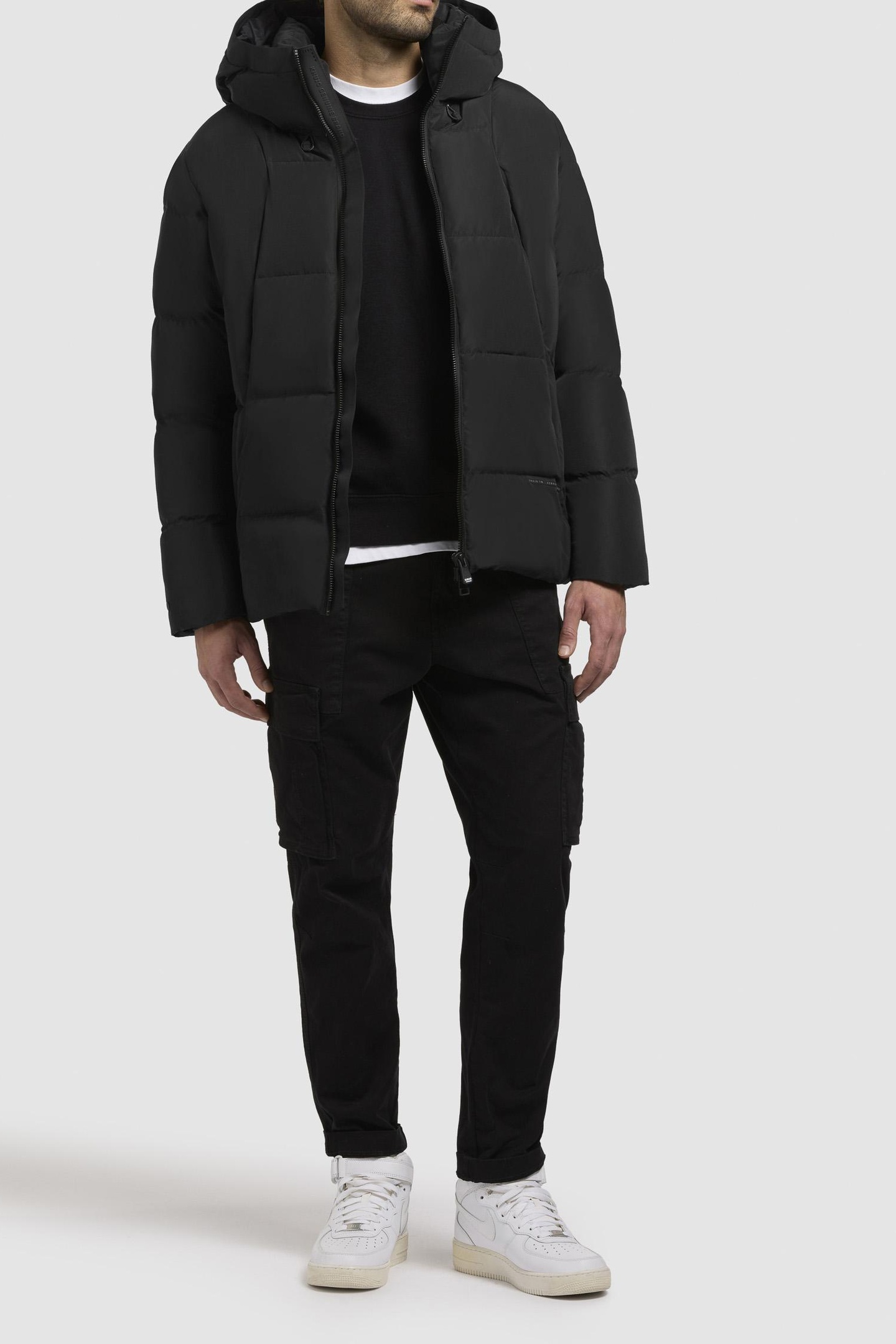 GRAMOS JACKET BLACK 2