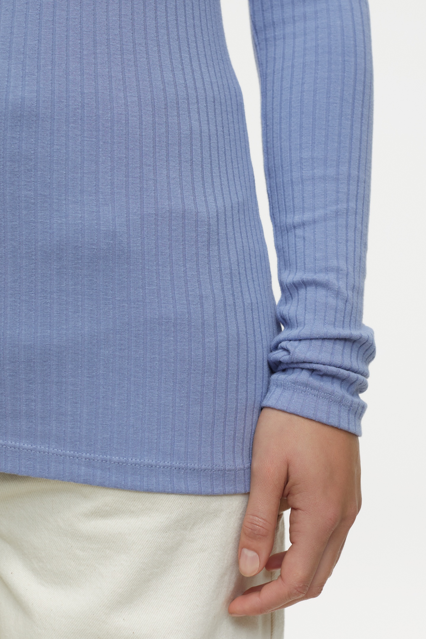 STRAIGHT NECK LONGSLEEVE T-SHIRTS BLUE HORIZON 11