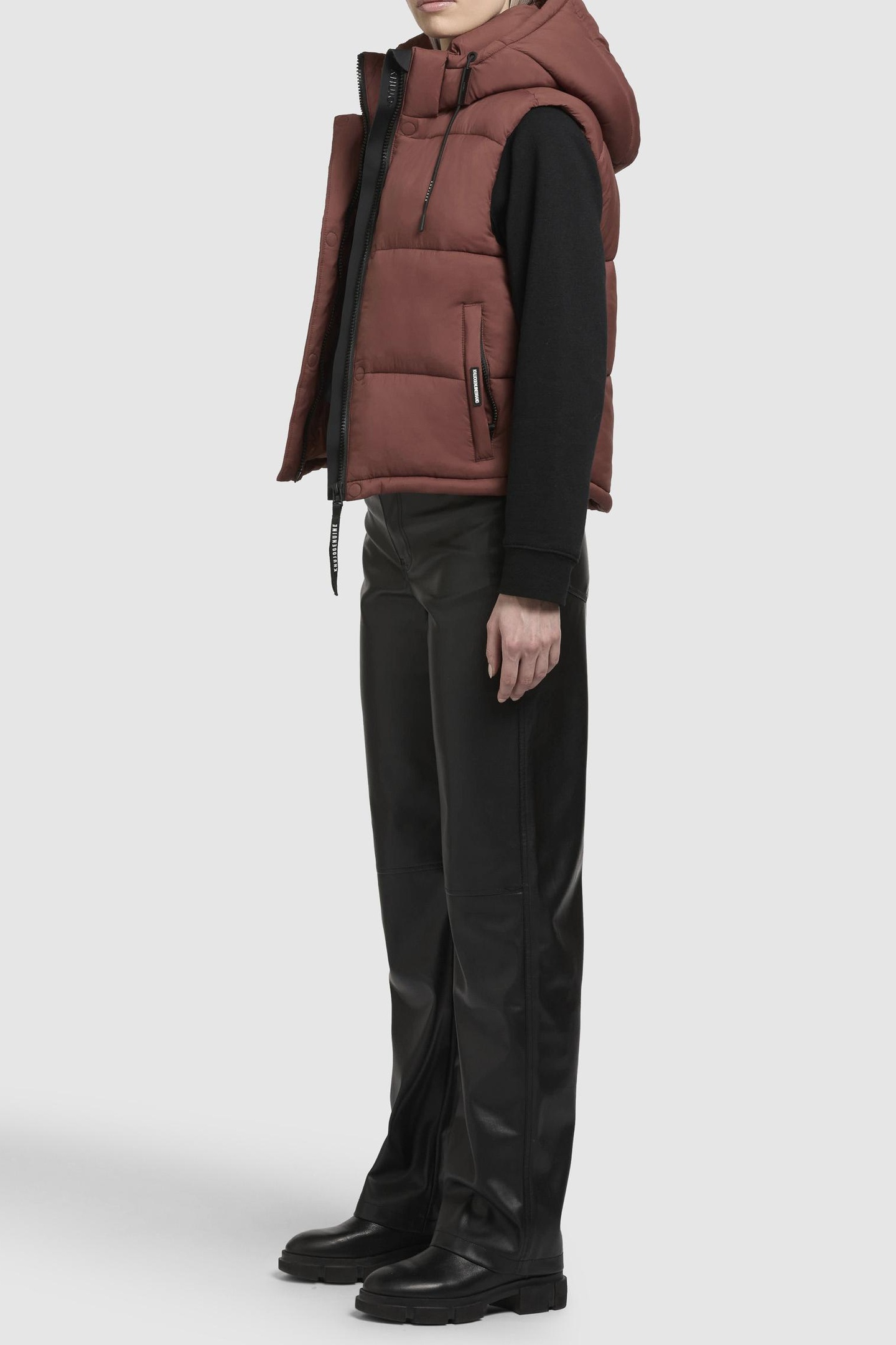 INNA2 MATT VEST MAPLE RED 7