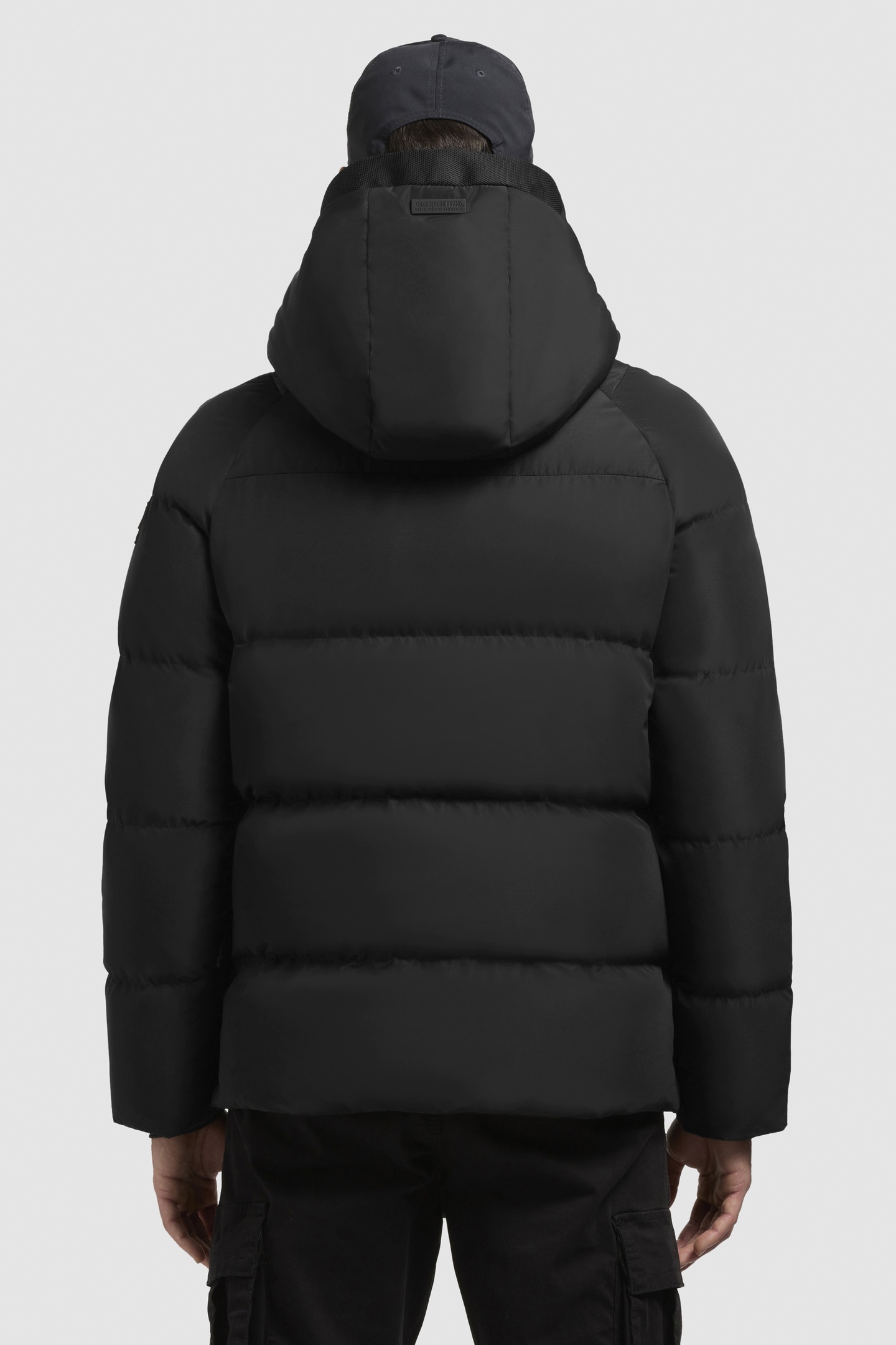 GRAMOS JACKET BLACK 6