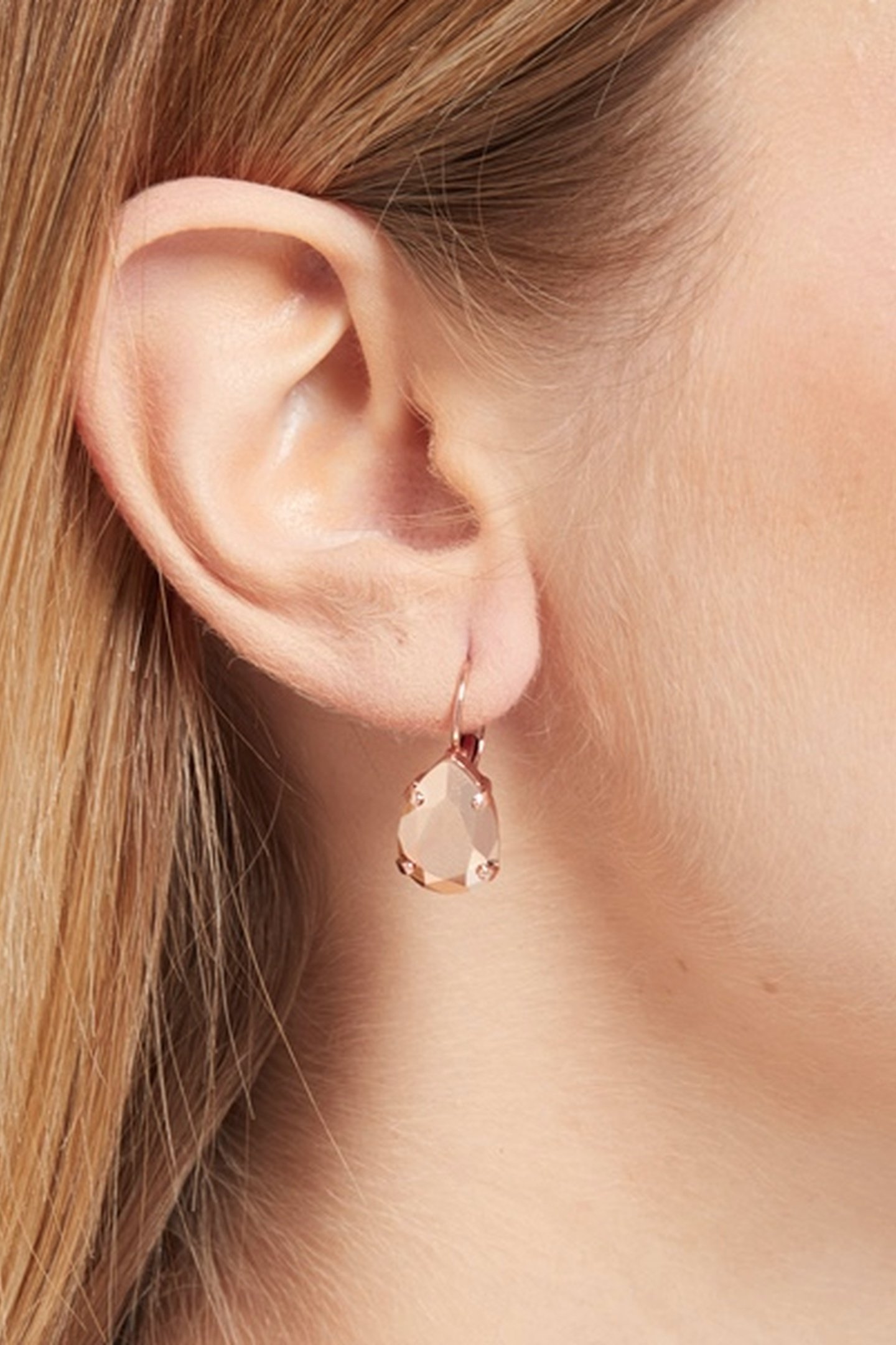 LACRIMA ROSEGOLD EARHANGERS 2