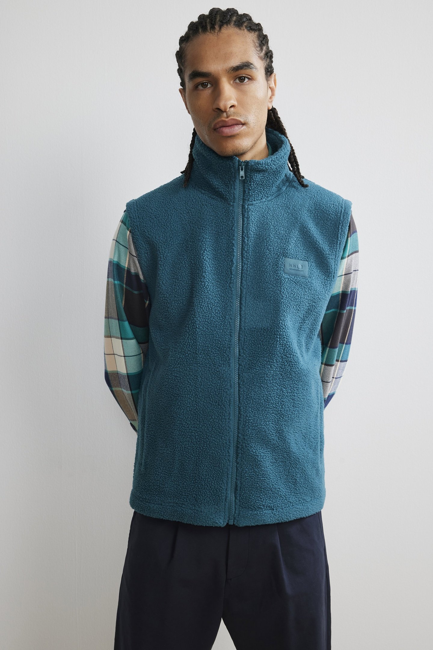 NIL VEST 3441 SPRUCE 2