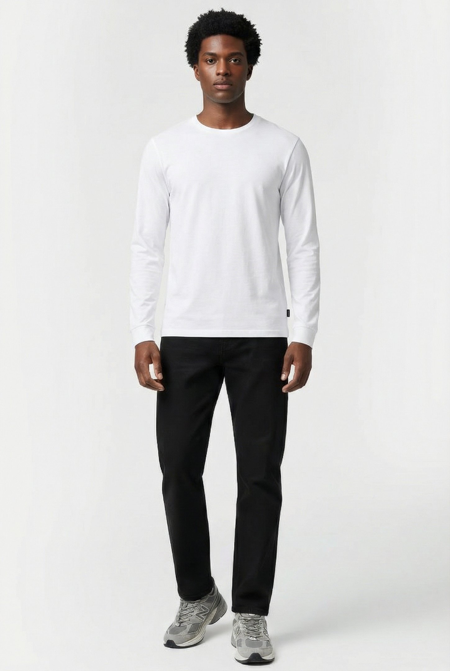 OFF THE WALL II LS WHITE 1