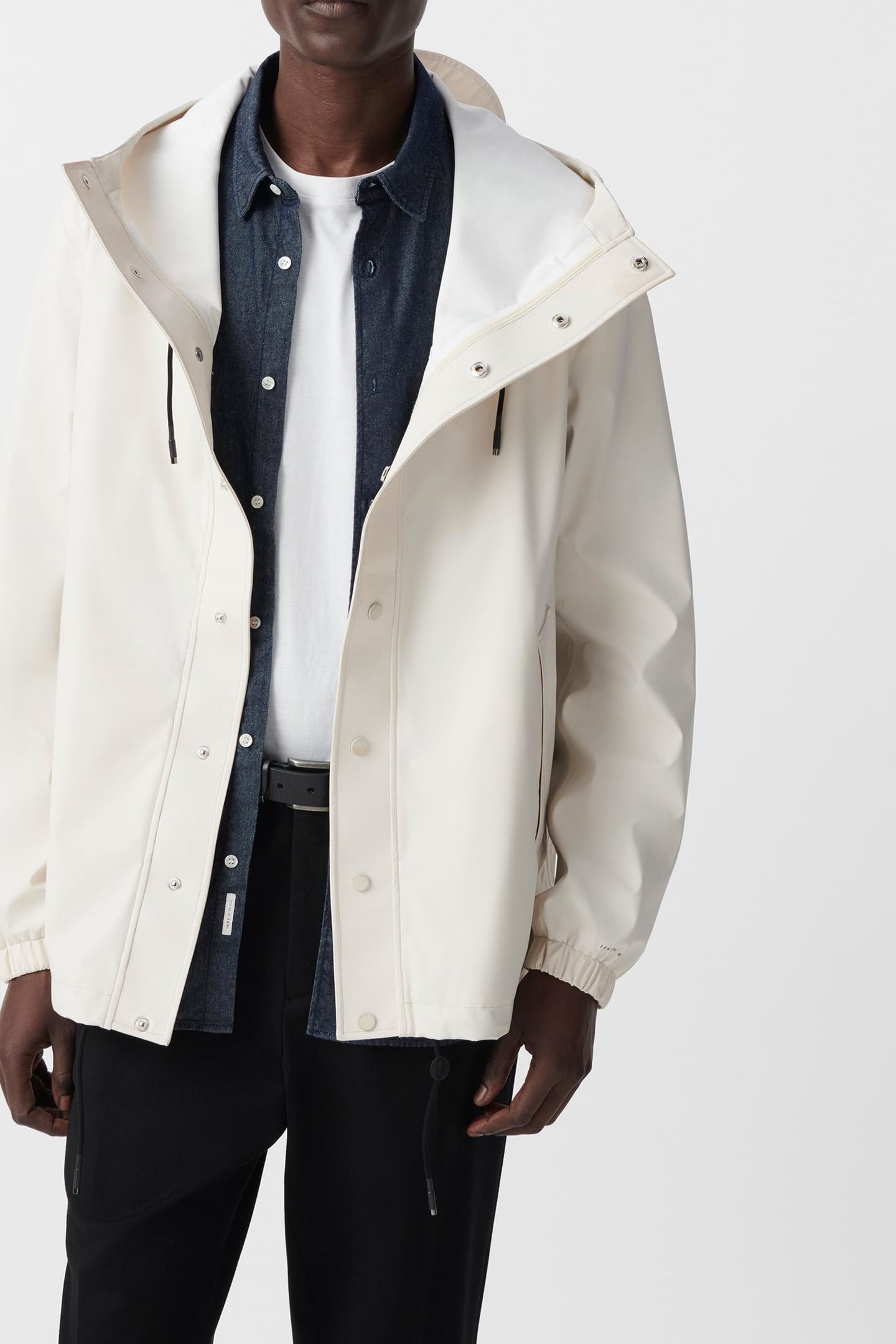 CHALK RUBBER NYLON HOODED JACKET 2