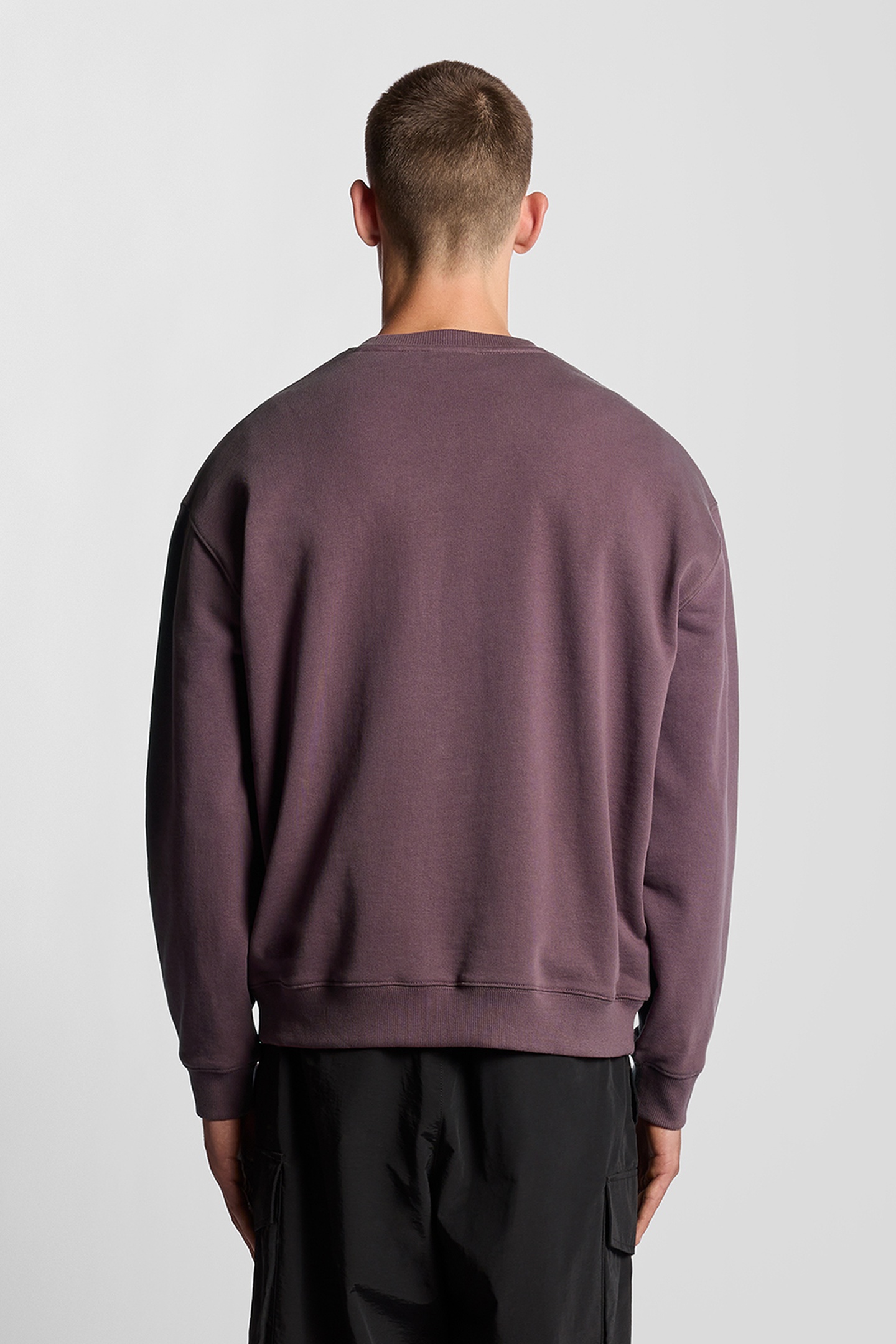 SCRIPT BRUSHBACK CREW NECK SWEATSHIRT DUSKY MAROON 3