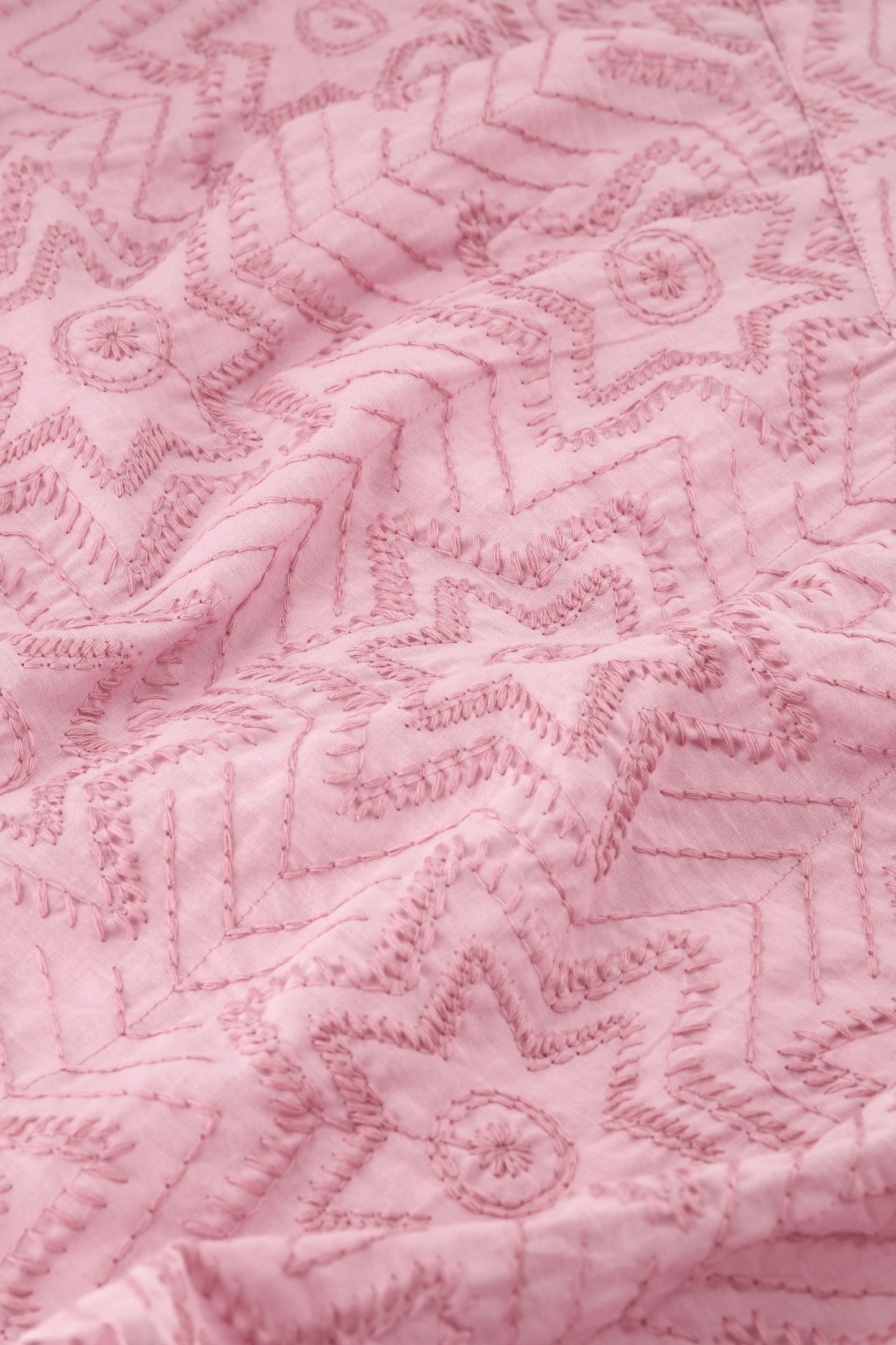 MYA TOP ALLOVER EMBRO CAMEO PINK 5