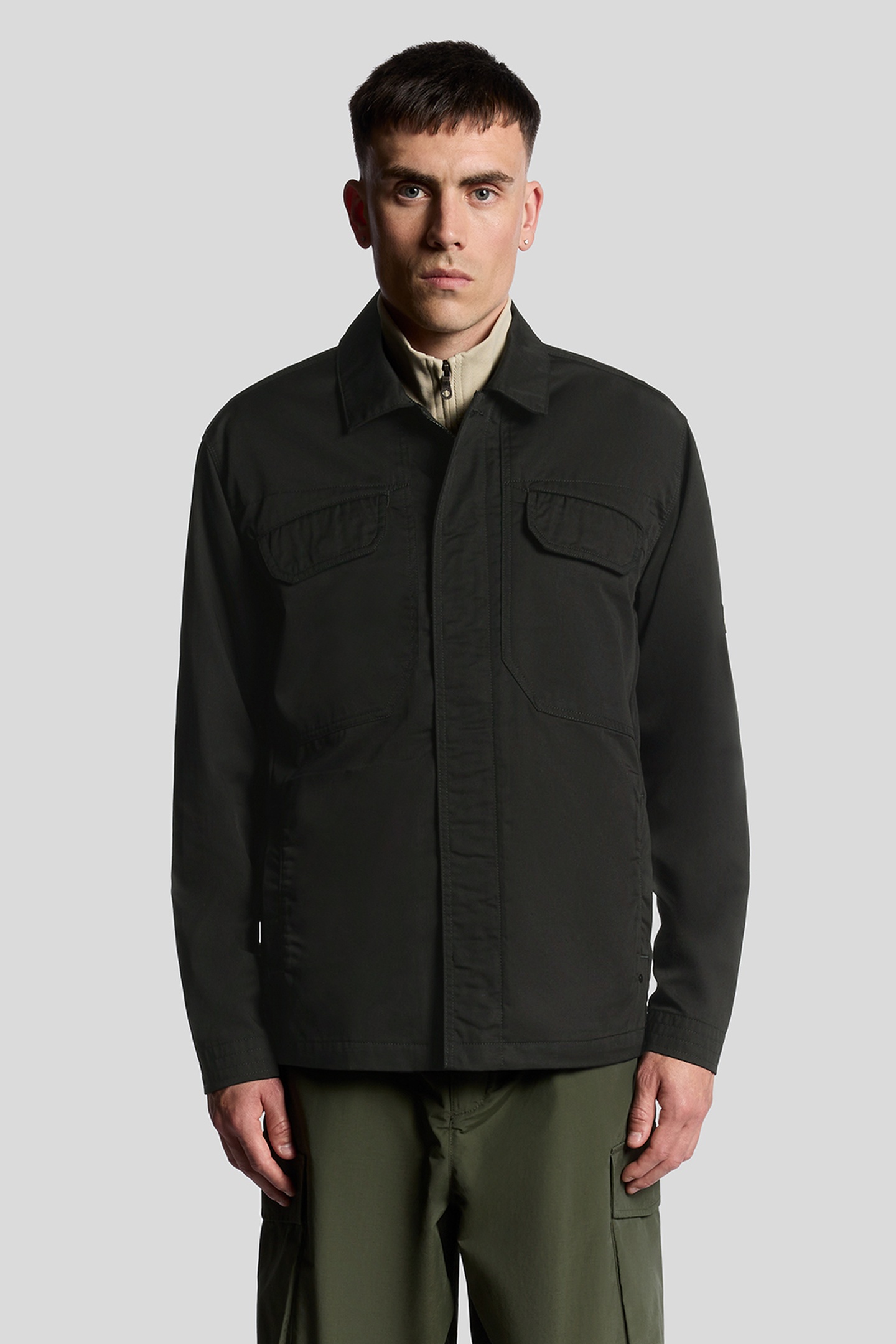 MULTI POCKET OVERSHIRT JET BLACK 2