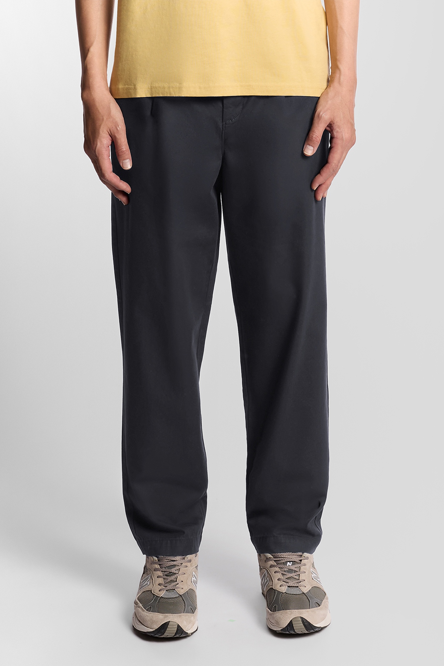 WORKWEAR TROUSERS LACQUER 2