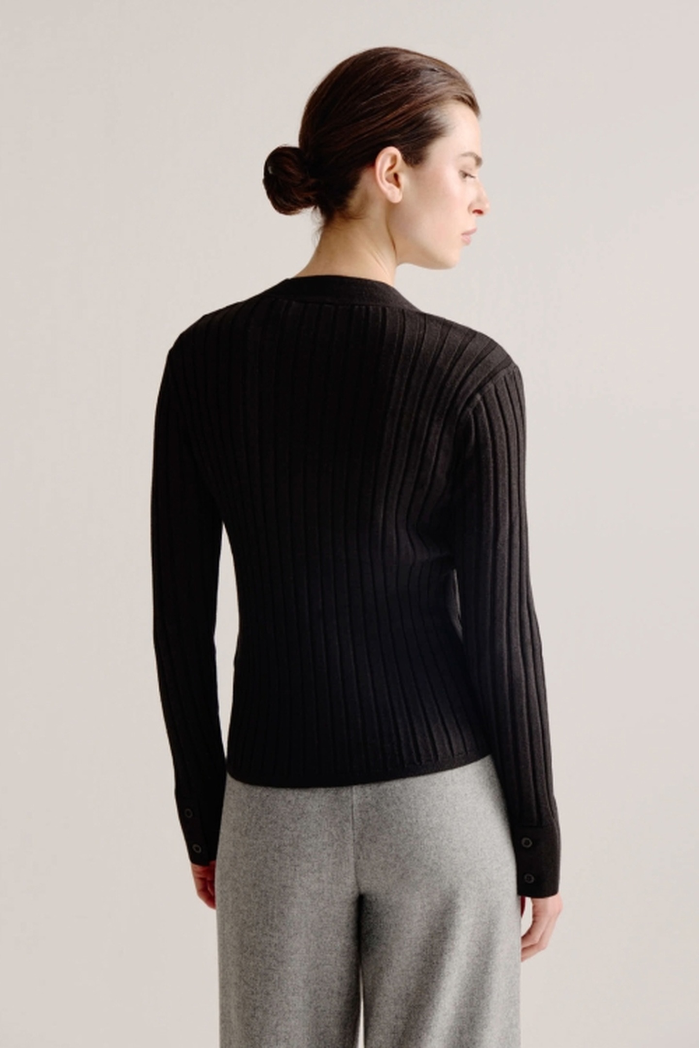 LIEVE CARDIGAN BLACK 3