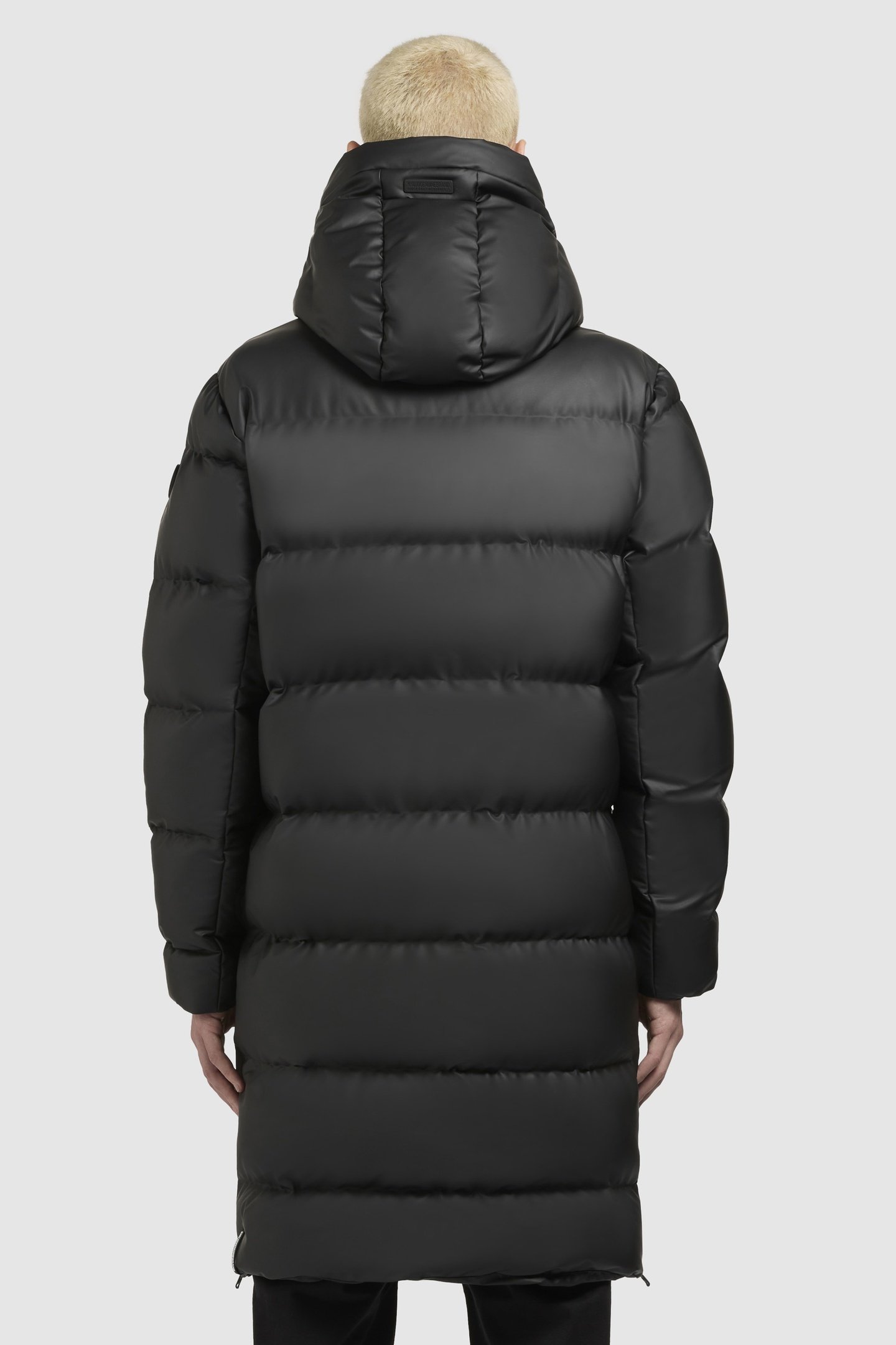 EARL COAT BLACK 6