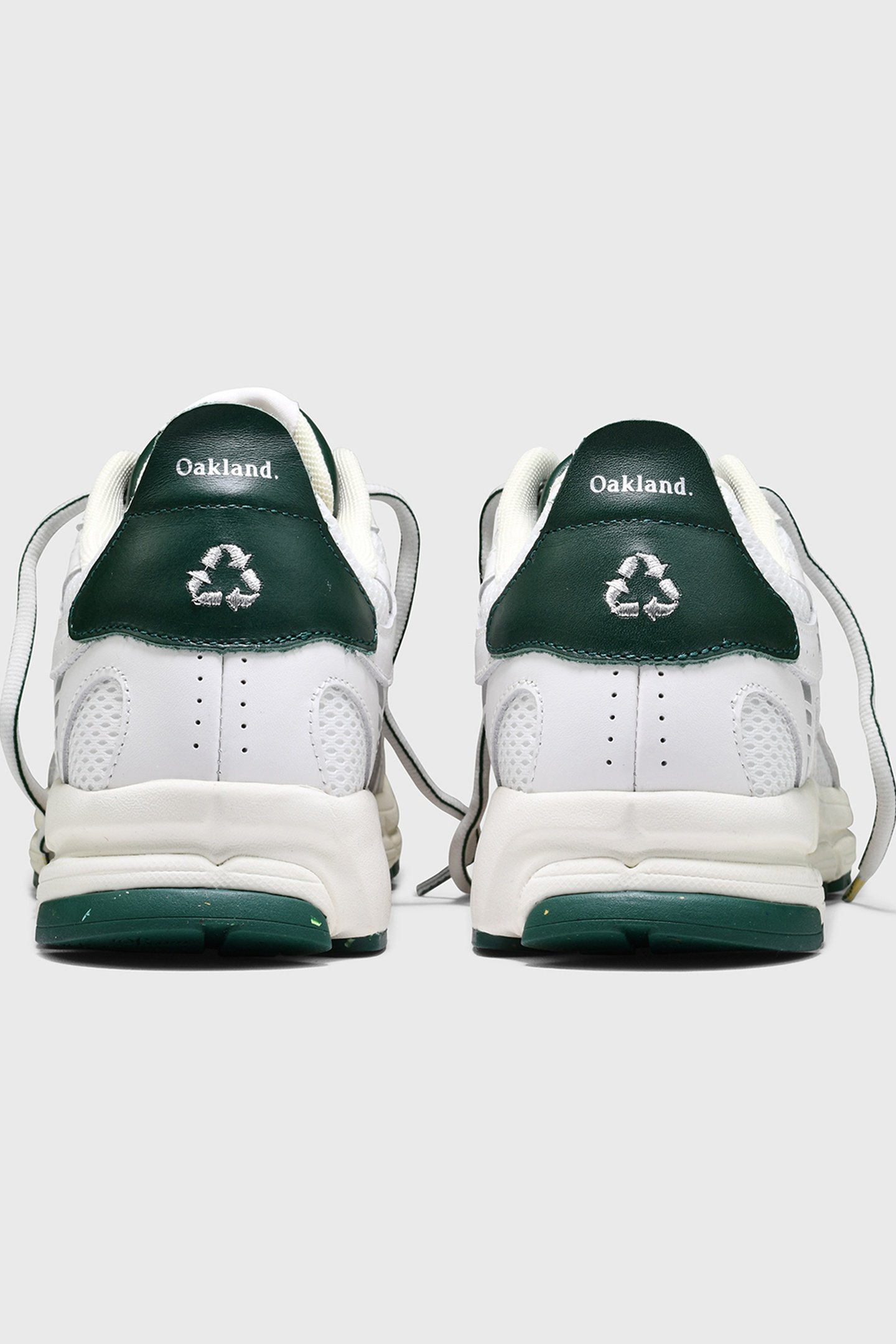 THE RE-RUN CITY WHITE/GREEN 2