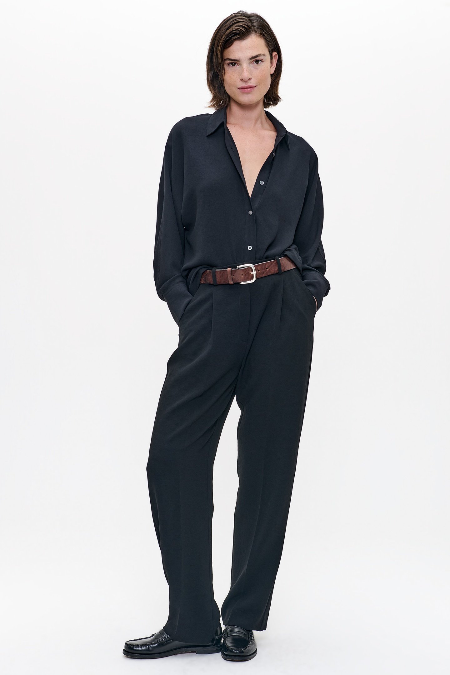 FLUID BAT-SLEEVE SHIRT BLACK by ZENGGI