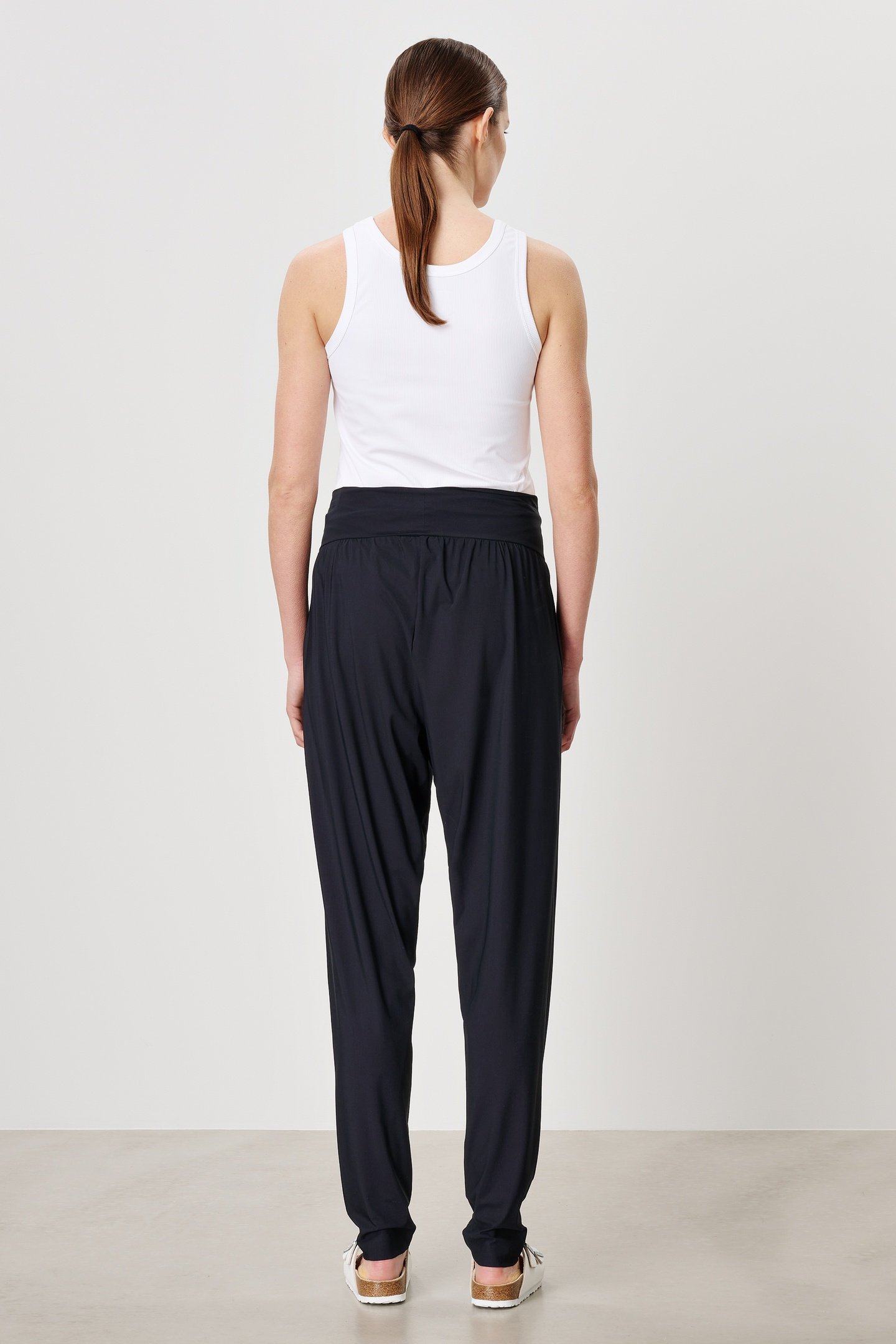 EDEA PANTS BLACK 3