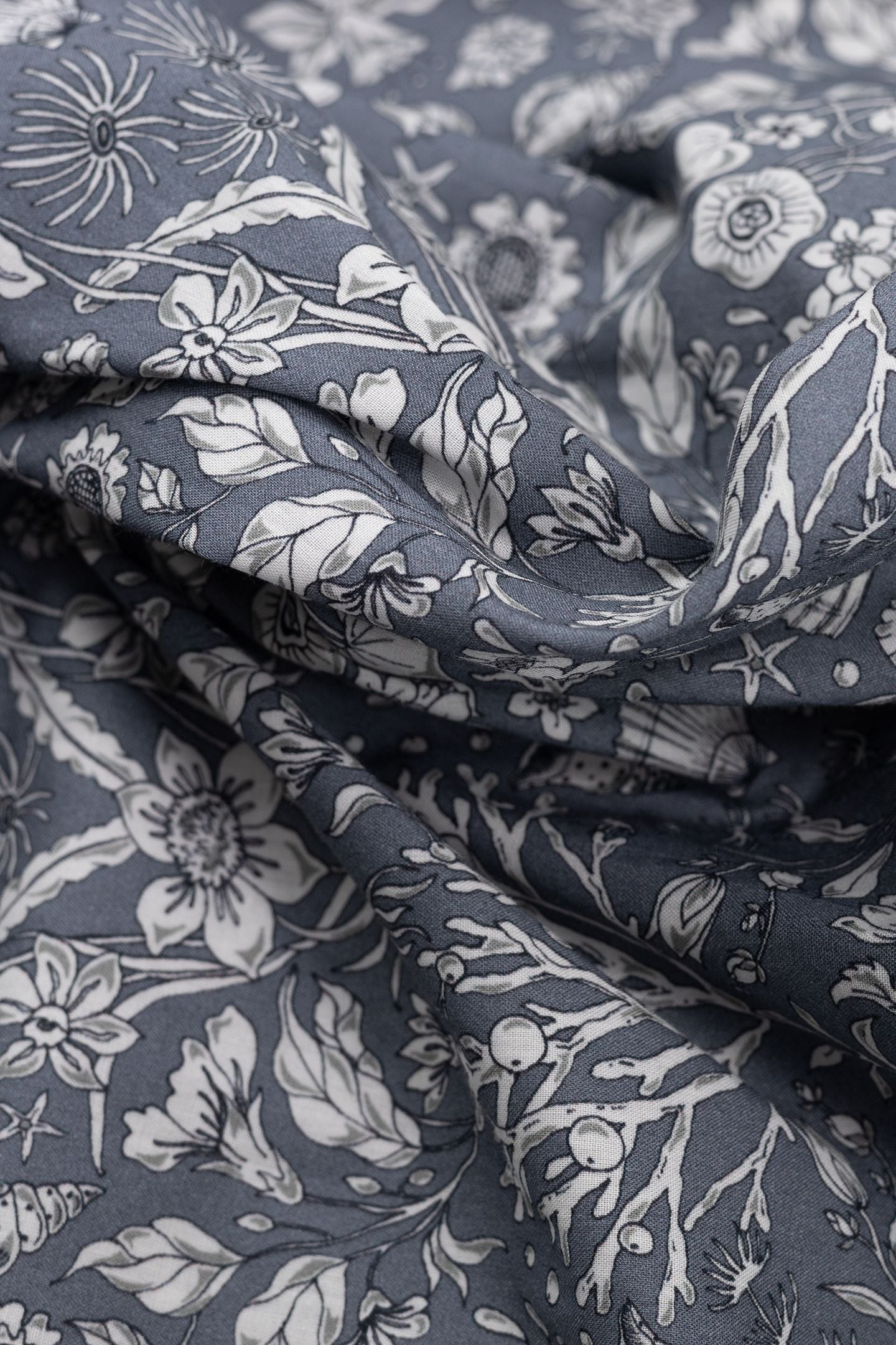 STORM SHELL LIBERTY FABRIC SLIM SHIRT 9