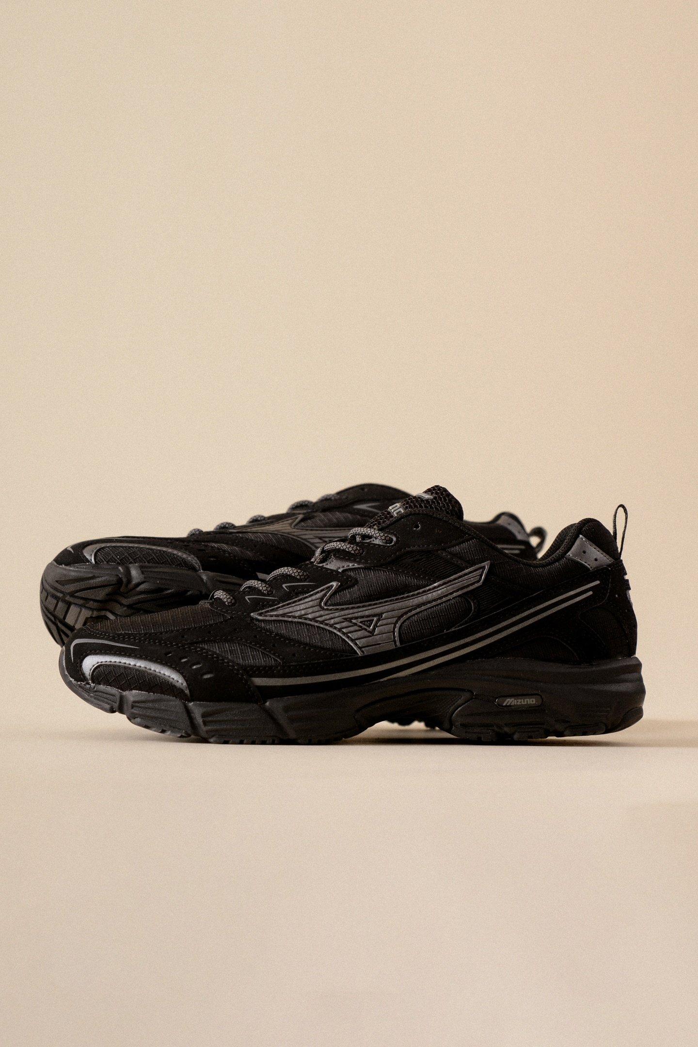 SHOE S.L.MXR UNISEX BLACK/METALLICGRAY 2