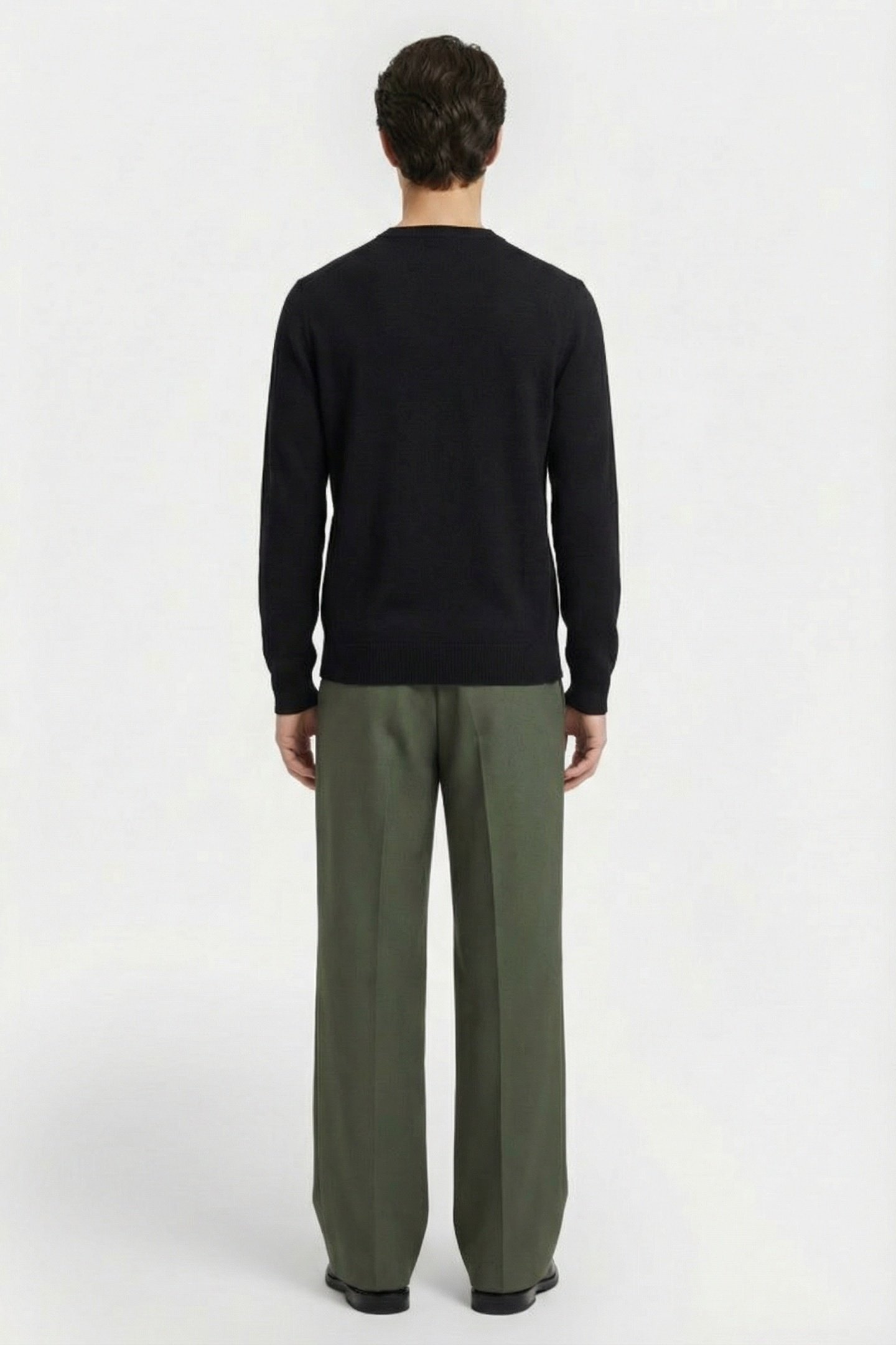 V-NECK SWEATER BLACK 2