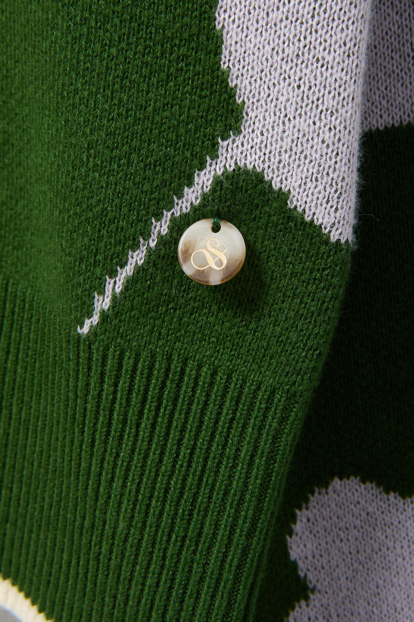 CREW NECK PULLOVER GREEN MOSS TOSSED TULIPS 10