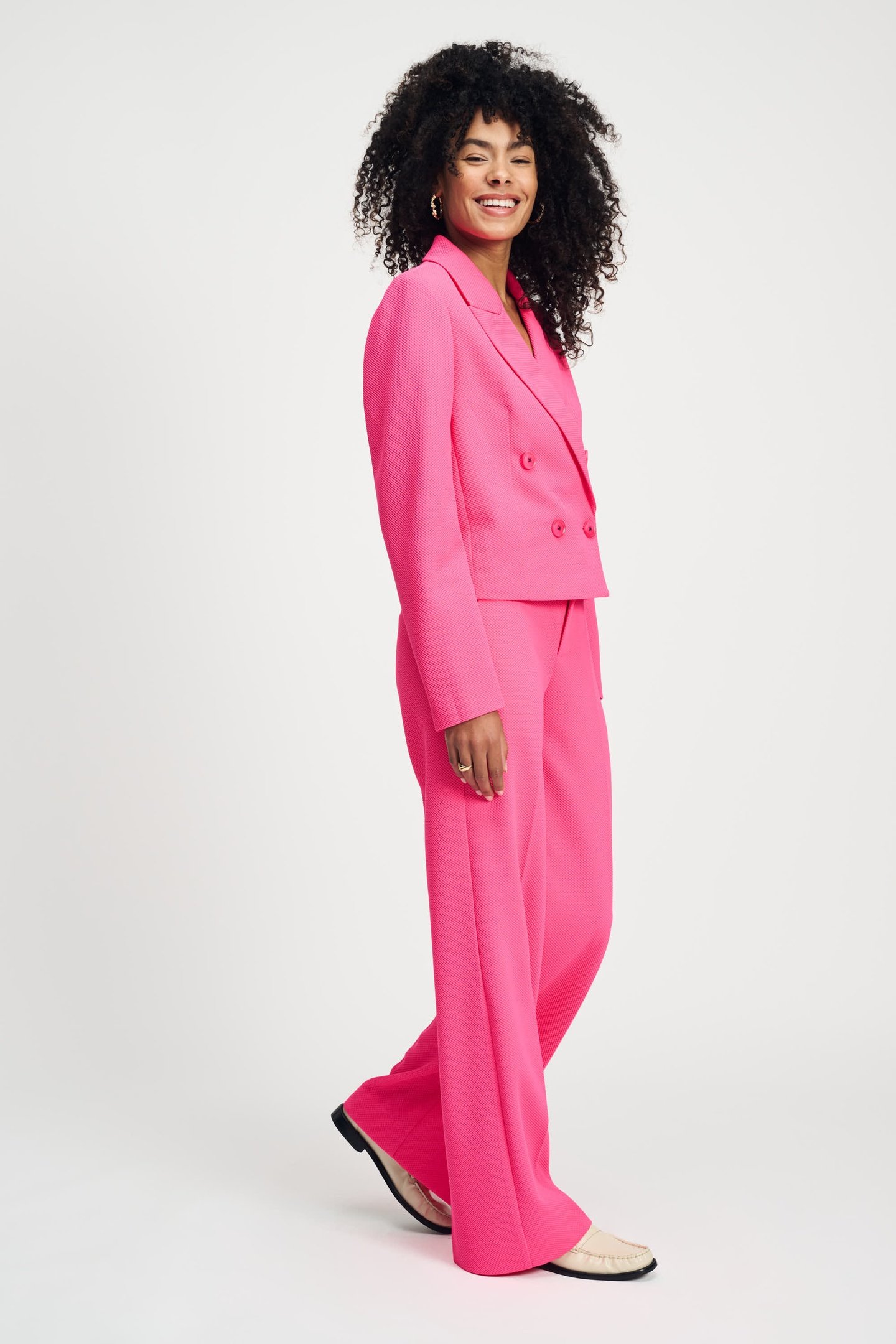 BLAZER SHORT VIBRANT PINK 2