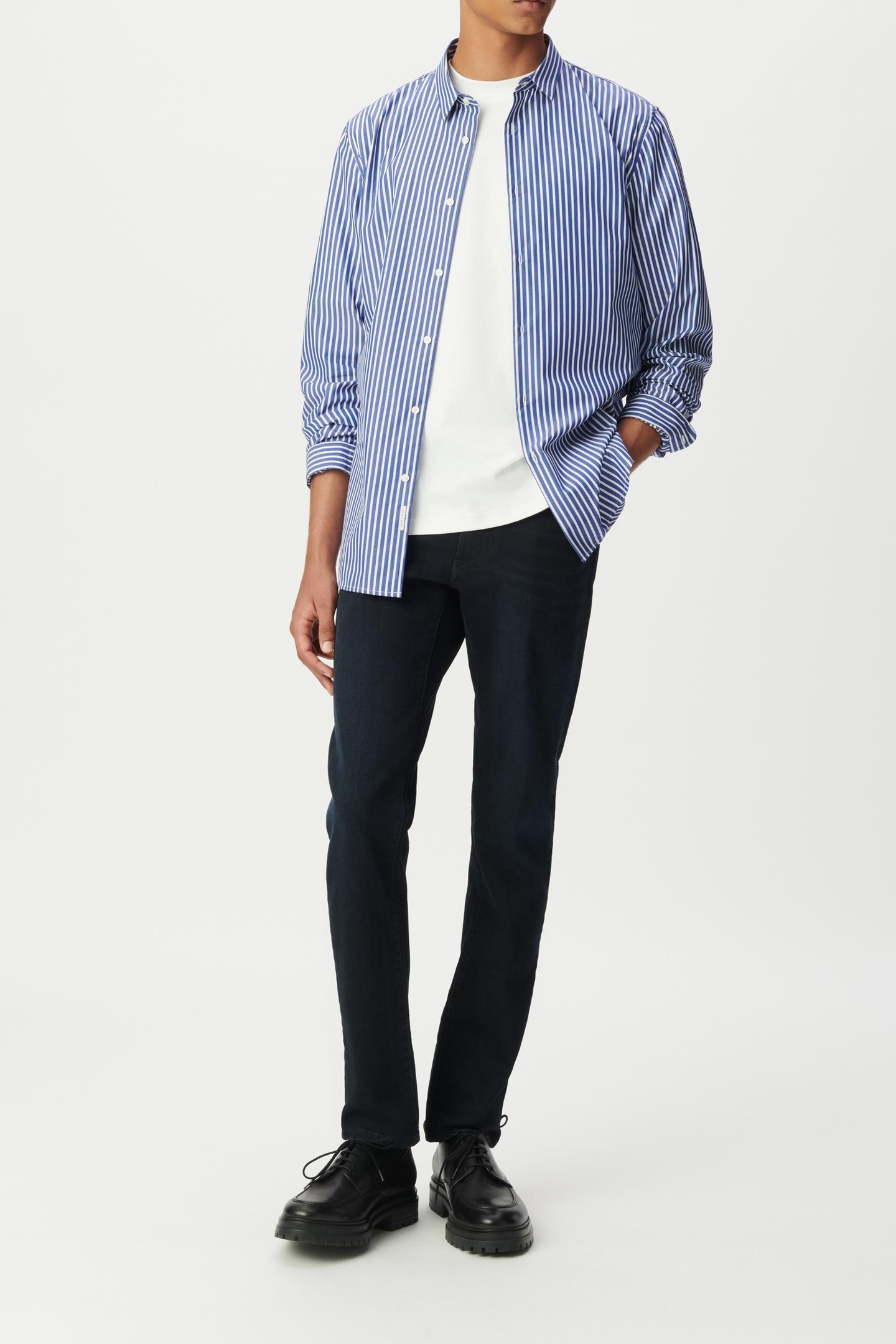 REGULAR NAVY BLUE STRIPED SHIRT 4