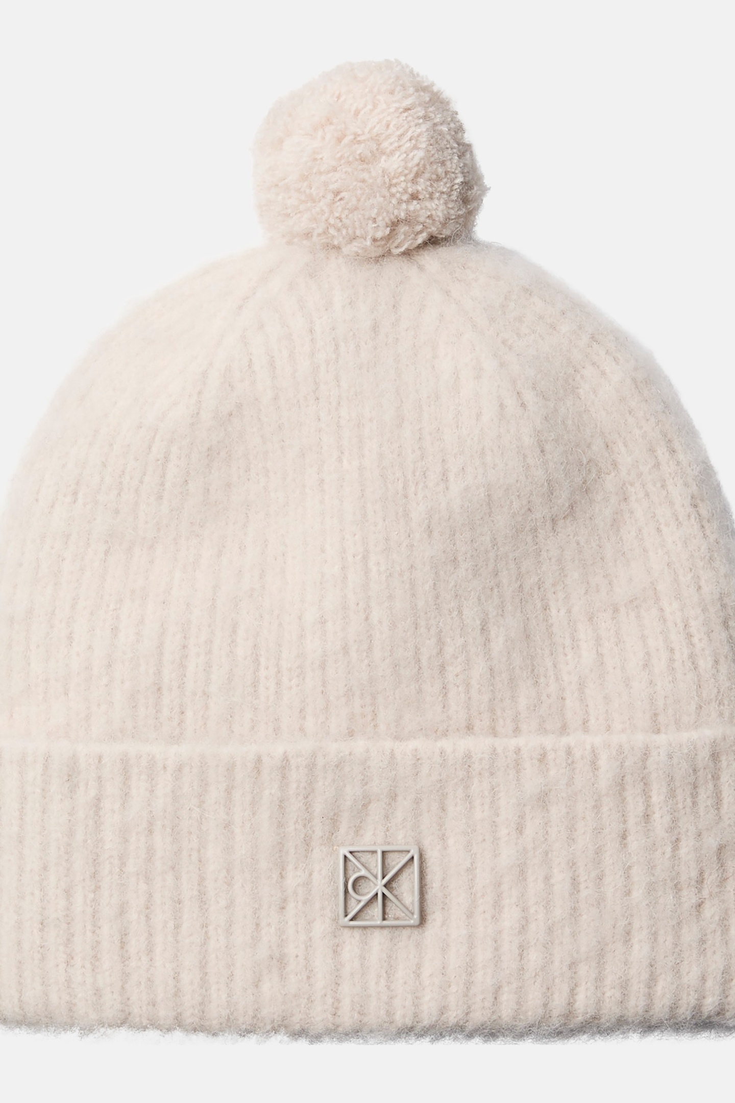 EMBLEM BRUSHED POMPO HAT CHATEAU GRAY 2