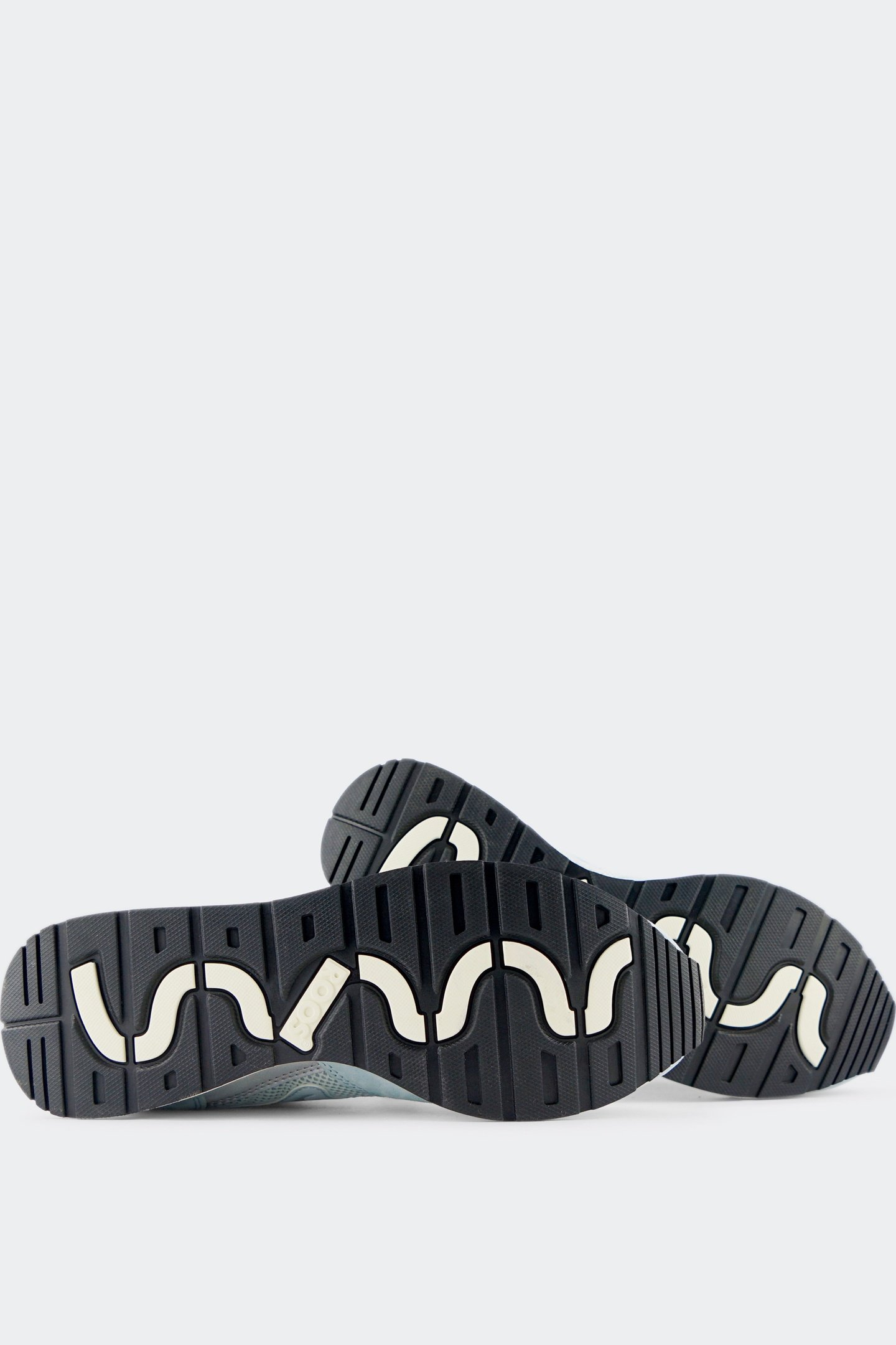 UNISEX COIL R1 TECH ICE BLUE/FRENCH BLUE 3