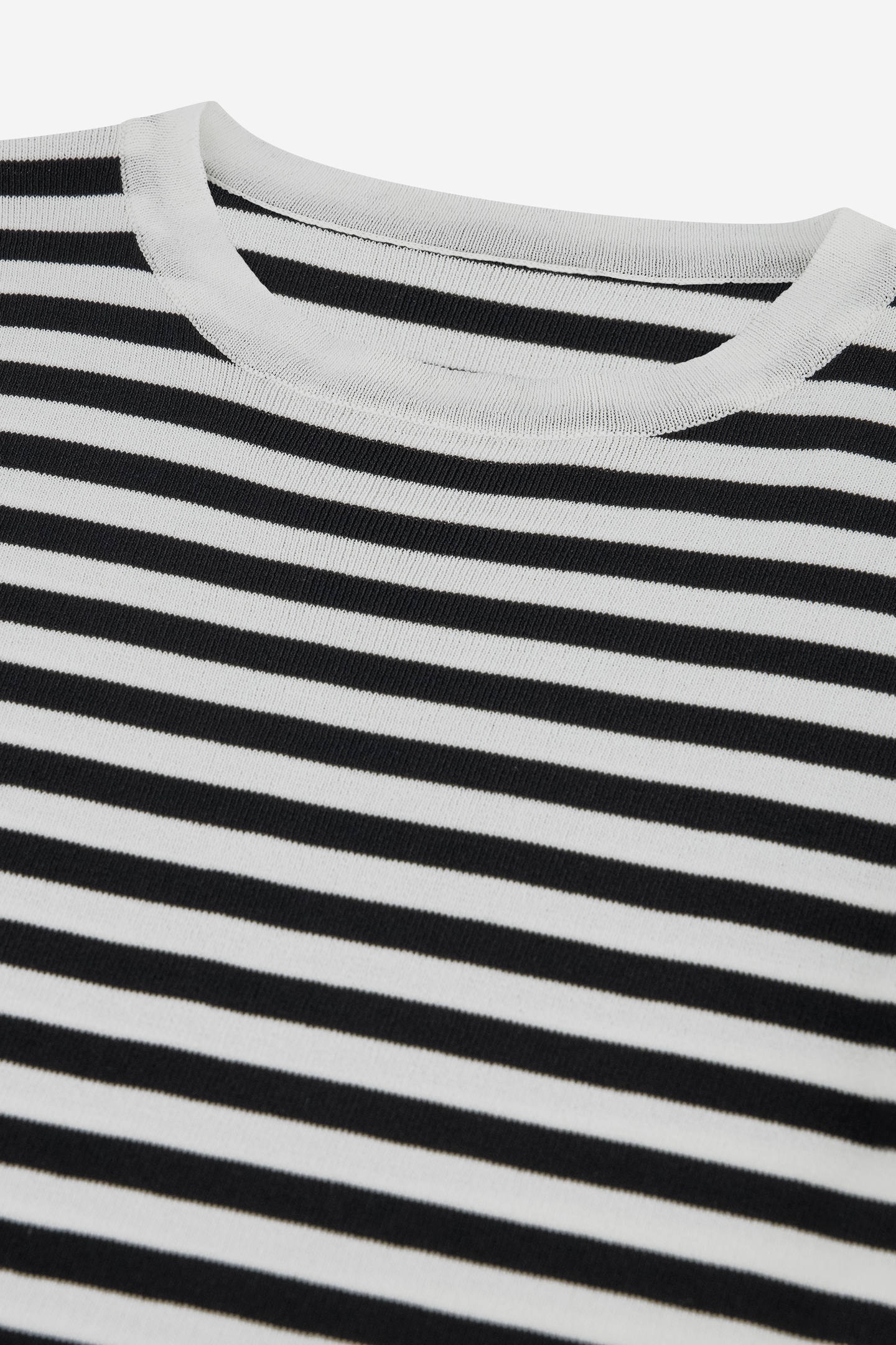 JOLIE SS STRIPE PULLOVER BLACK/OFF WHITE 3