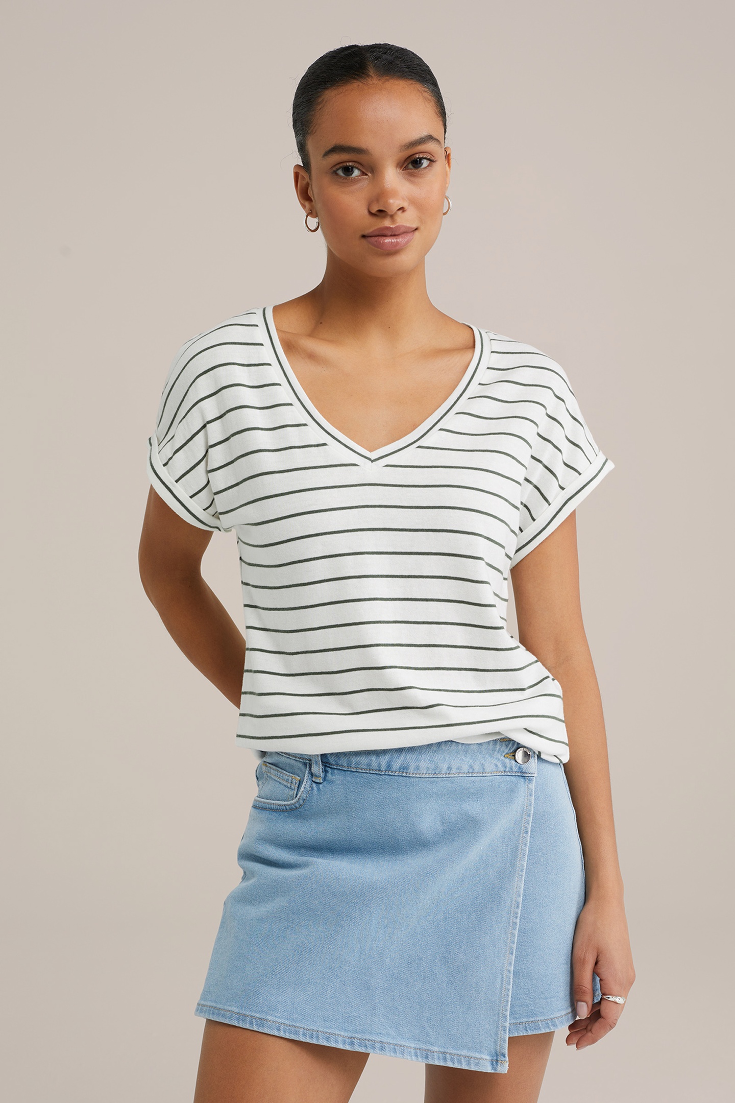 T-SHIRT DARK GREEN 10