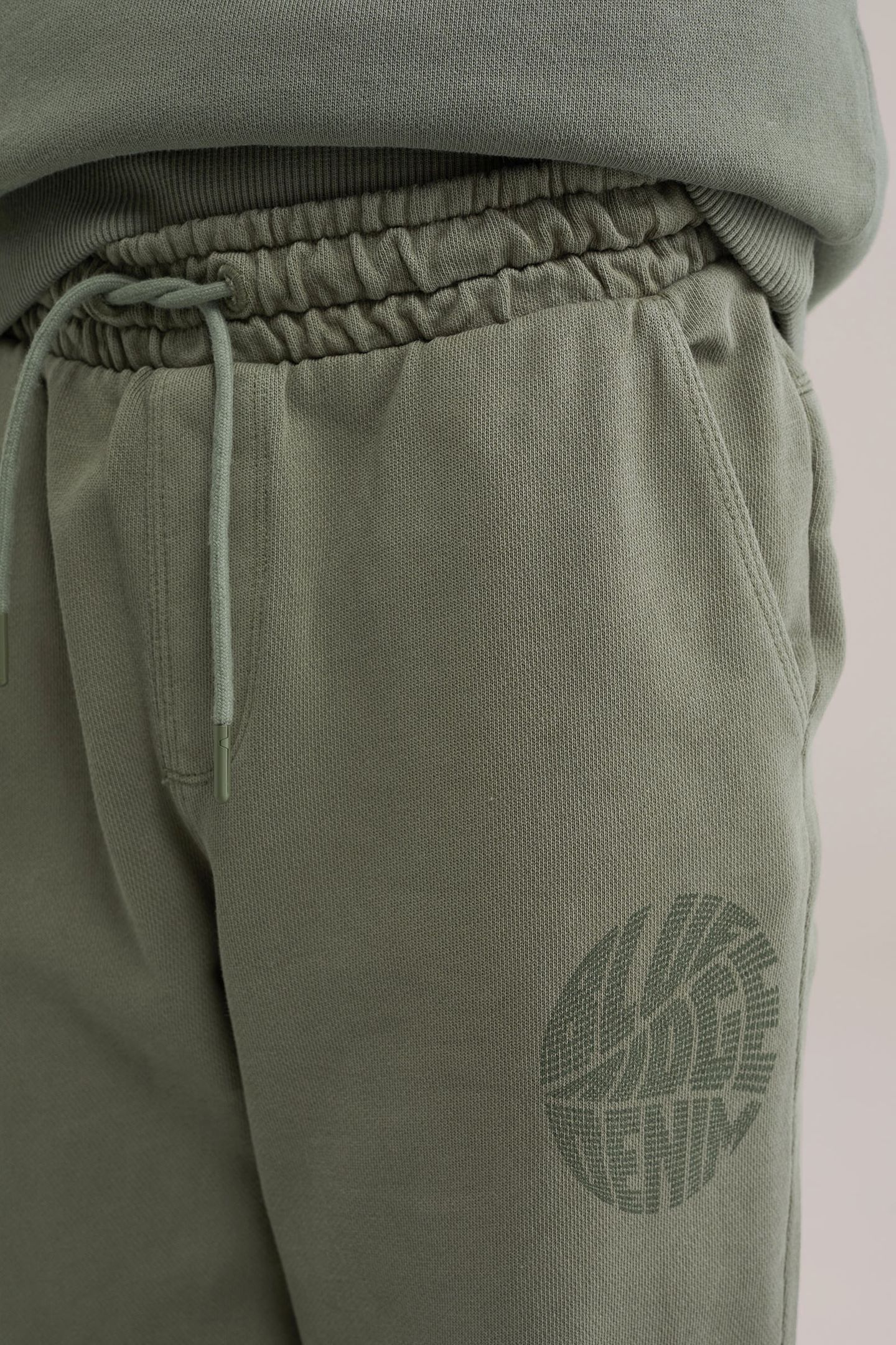 JOGGING PANTS ARMY GREEN 5