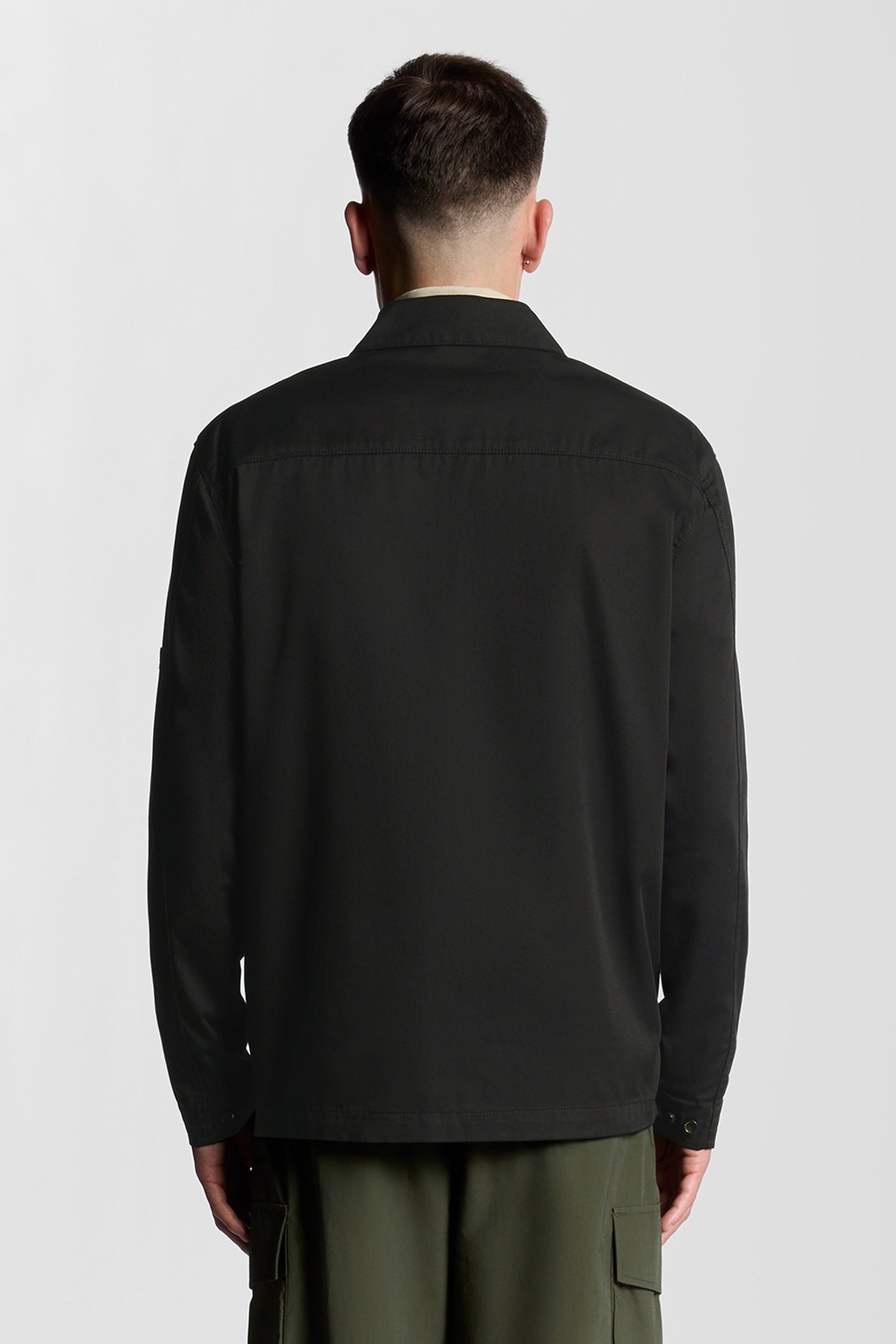 MULTI POCKET OVERSHIRT JET BLACK 3