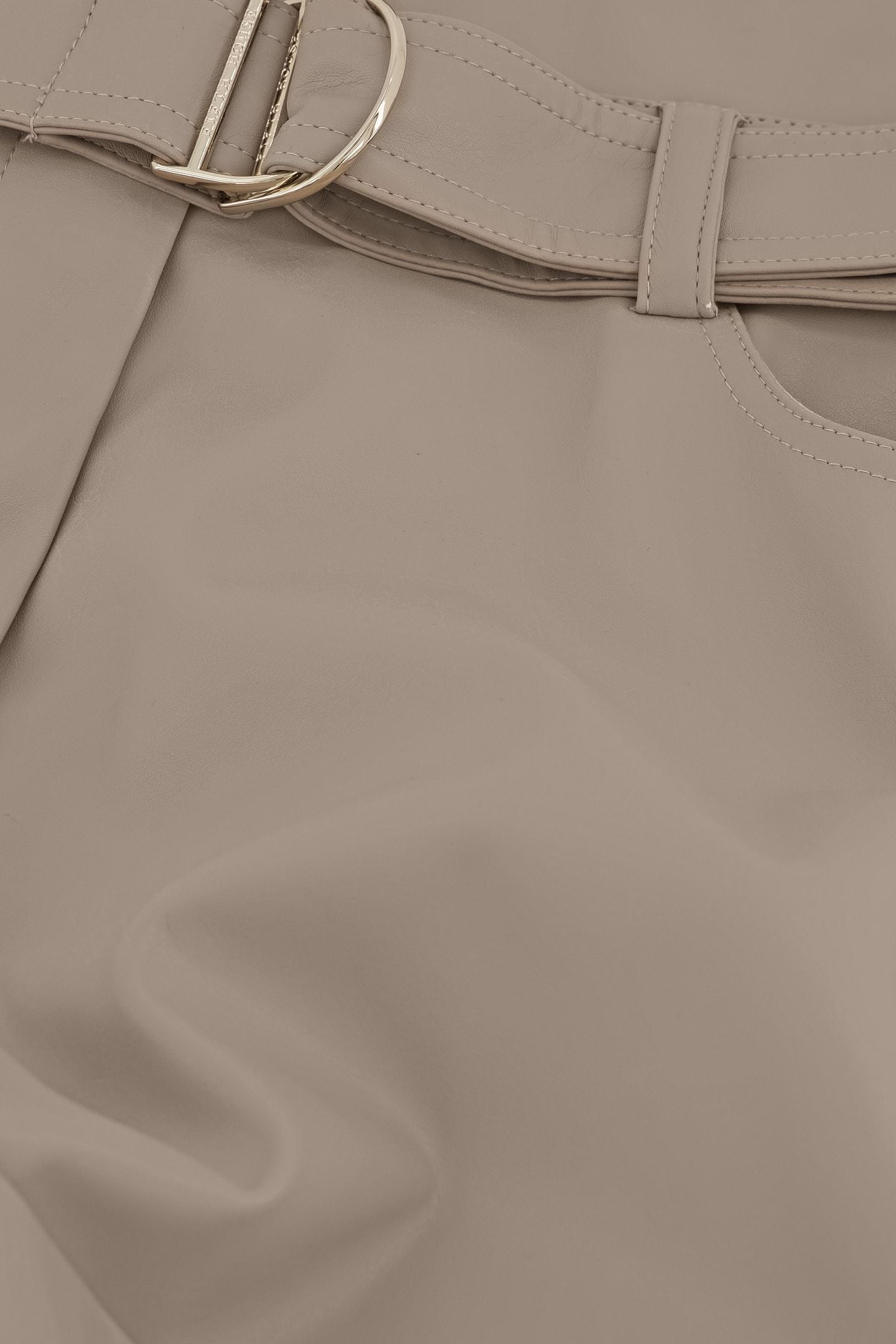 GENA SHORTS OXFORD TAN 5