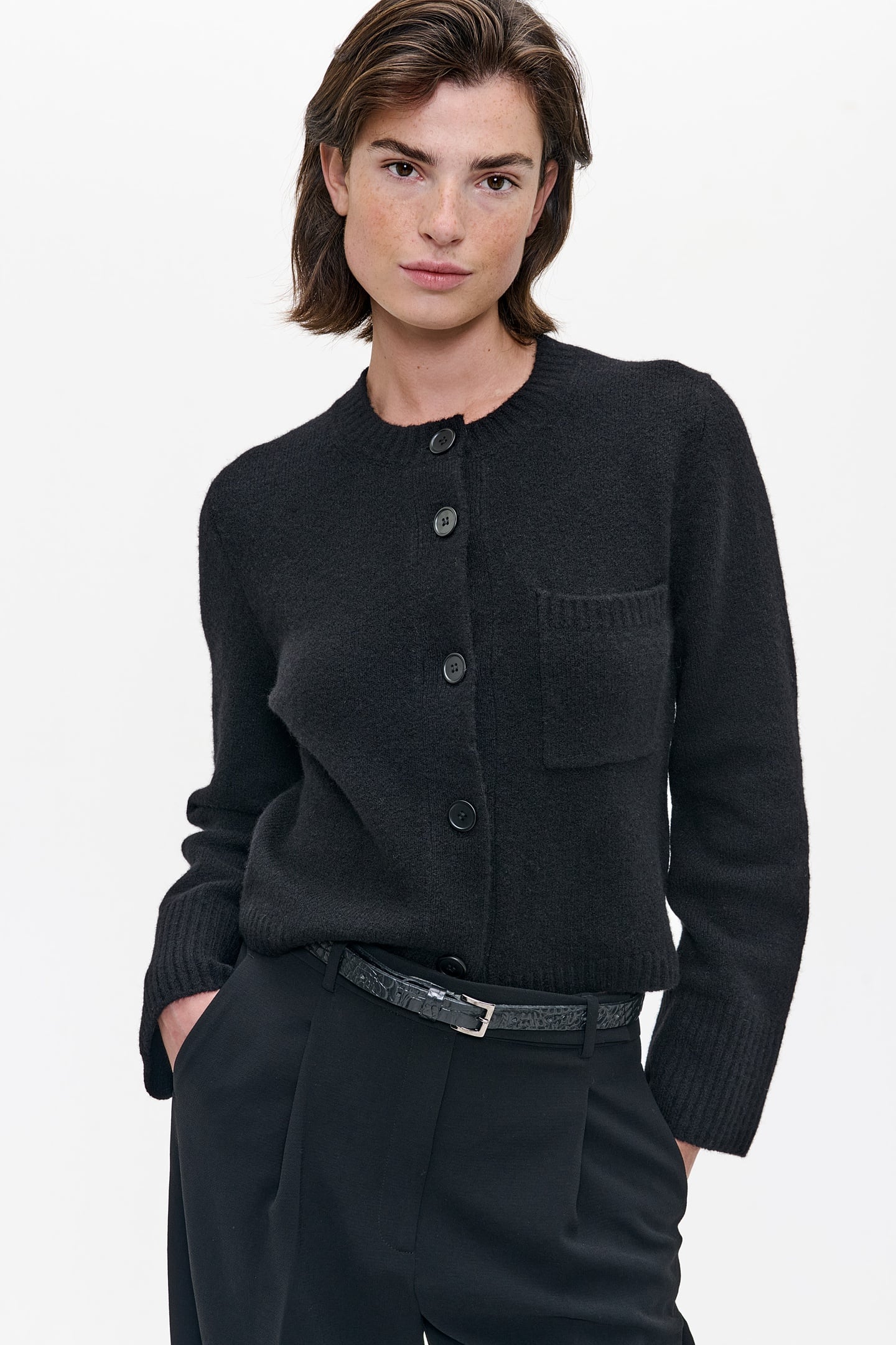 WOOL CROPPED CARDIGAN BLACK 1