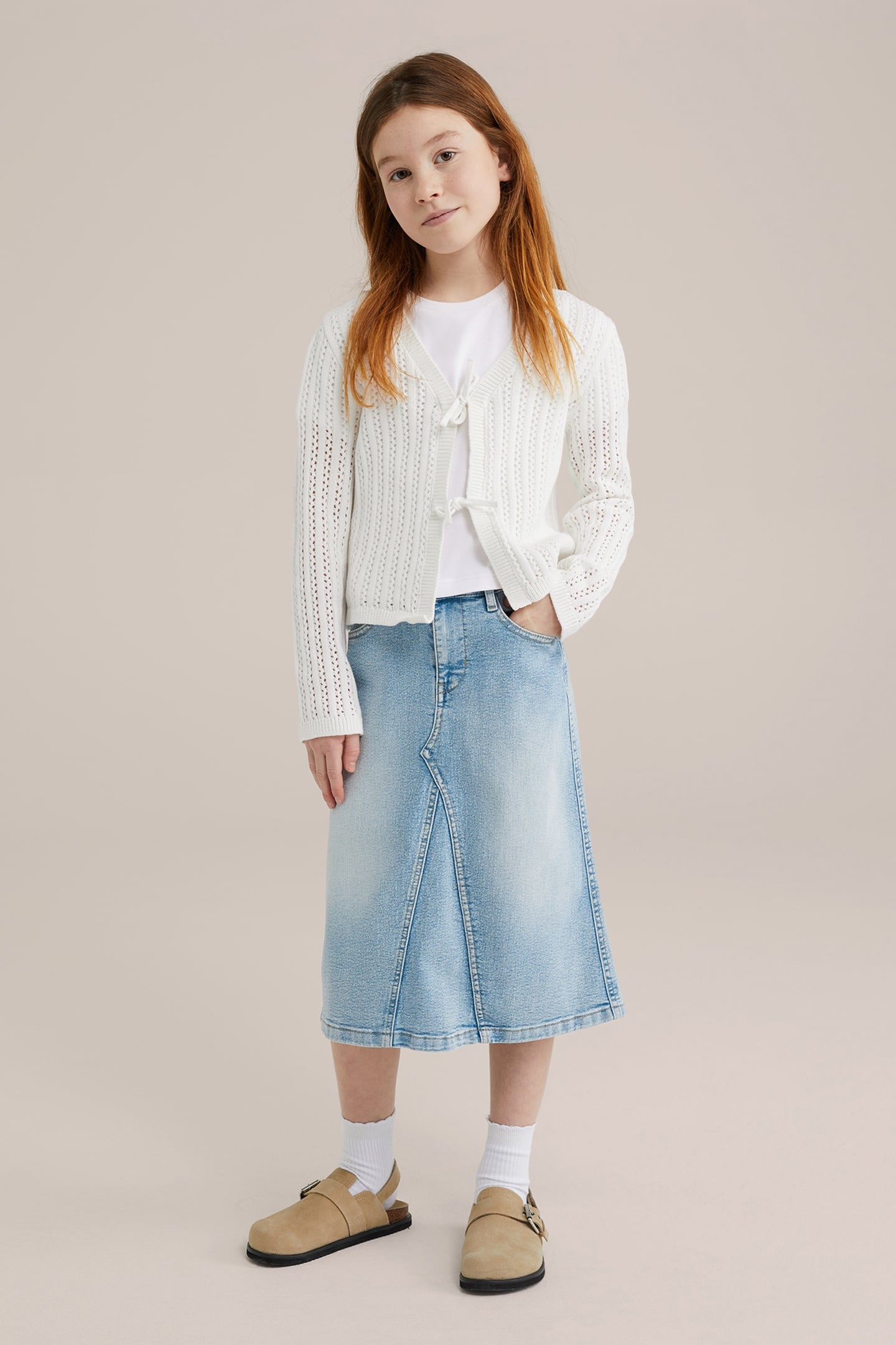 SKIRT MEDIUM LENGTH LIGHT BLUE 10