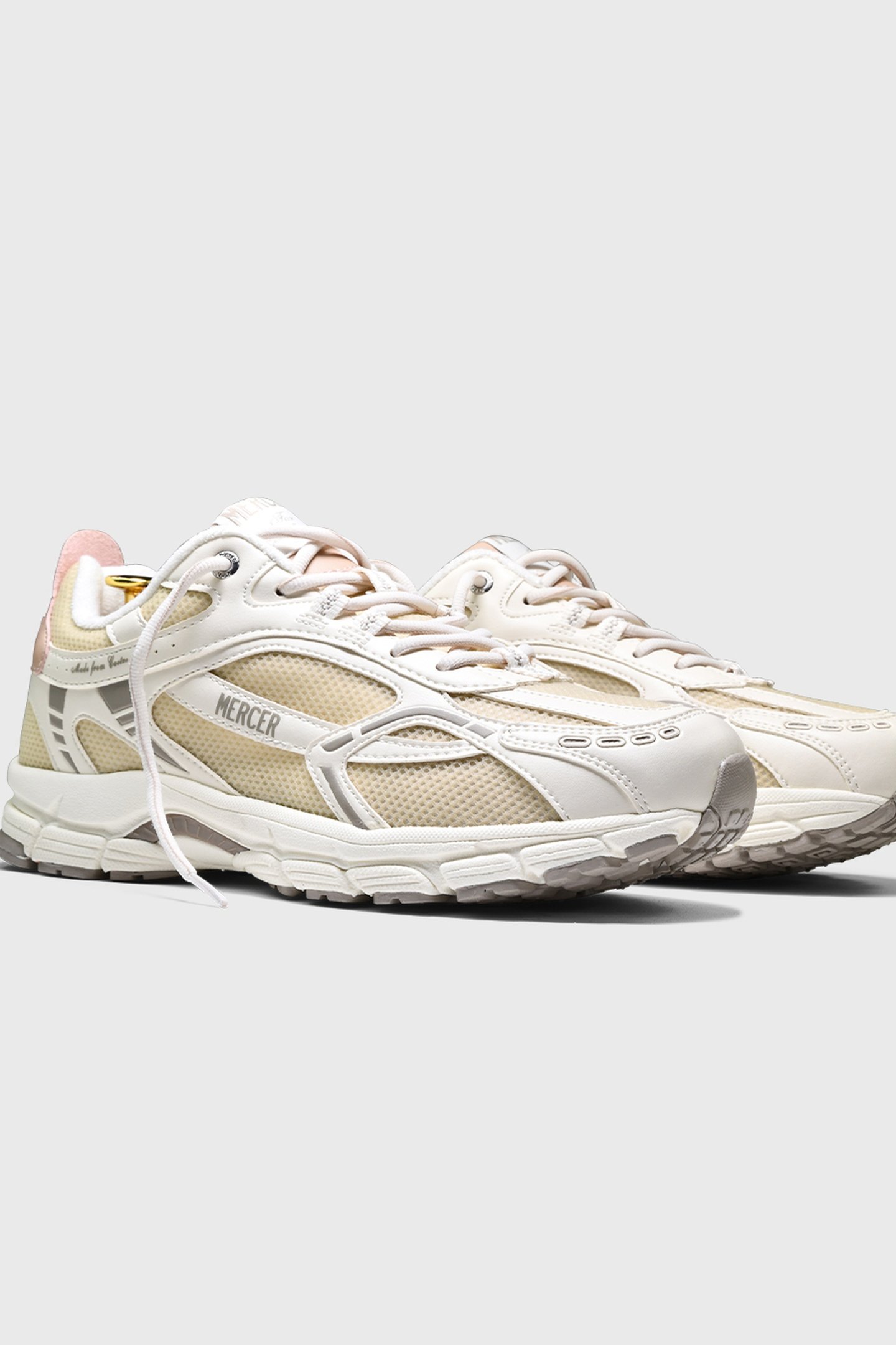 THE RE-RUN CARE-E-ON WHITE/BROWN 2