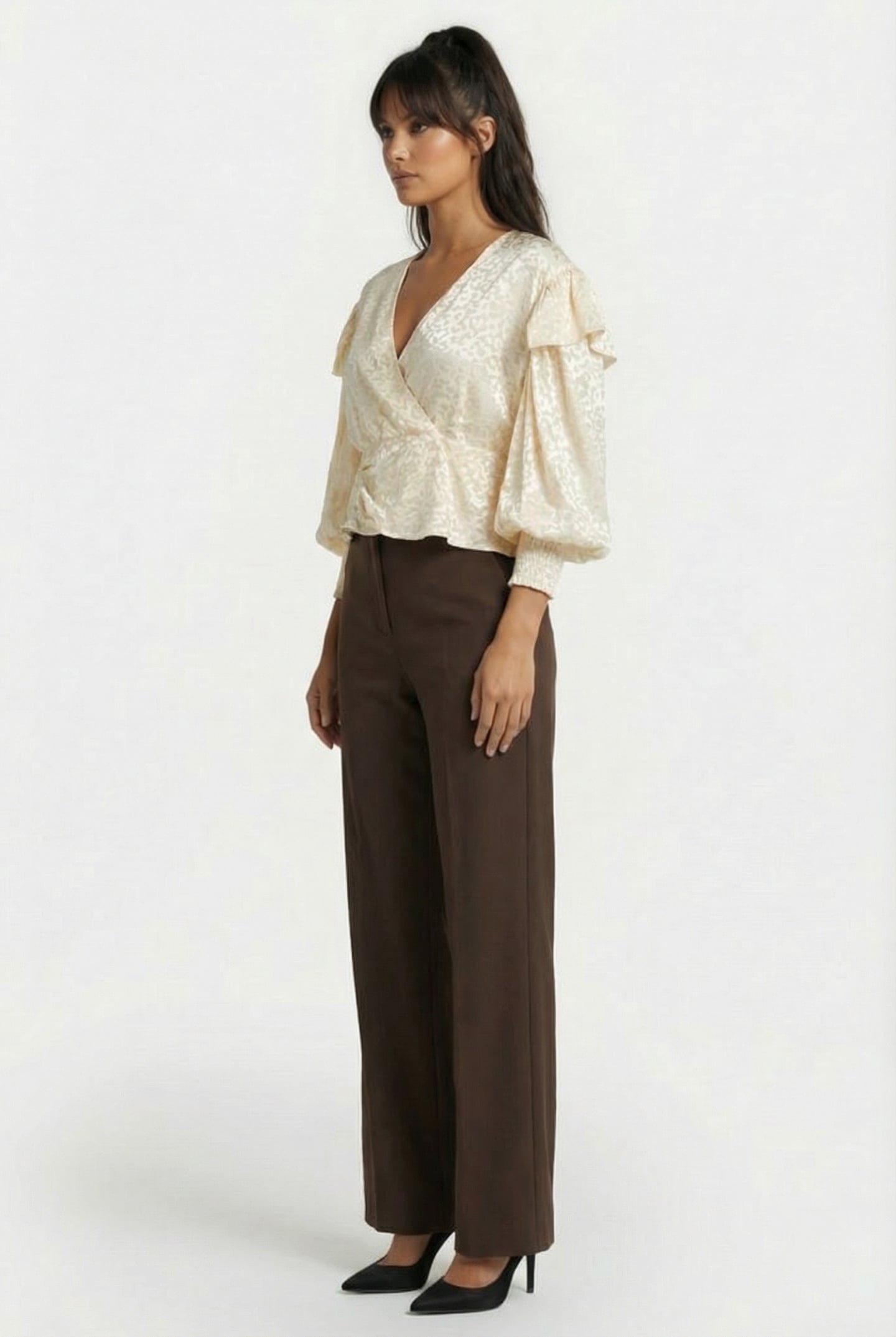 LINDIA TOP OFF WHITE 3