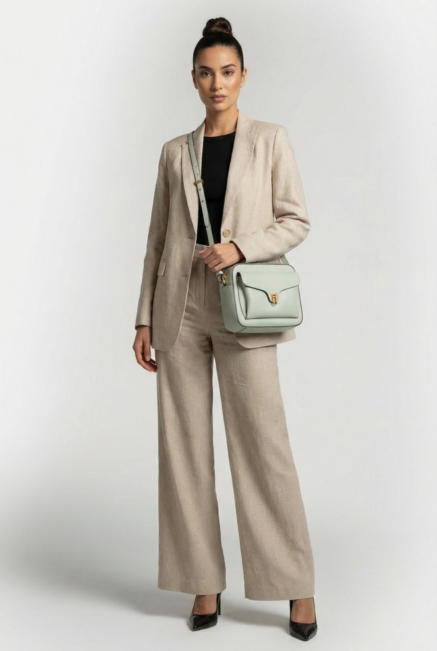 CROSS BODY BAG IN LEATHER 1