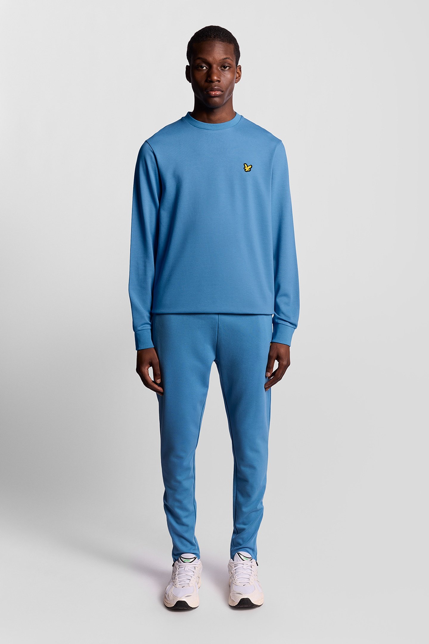 CREW NECK FLY FLEECE PARISIAN BLUE 2