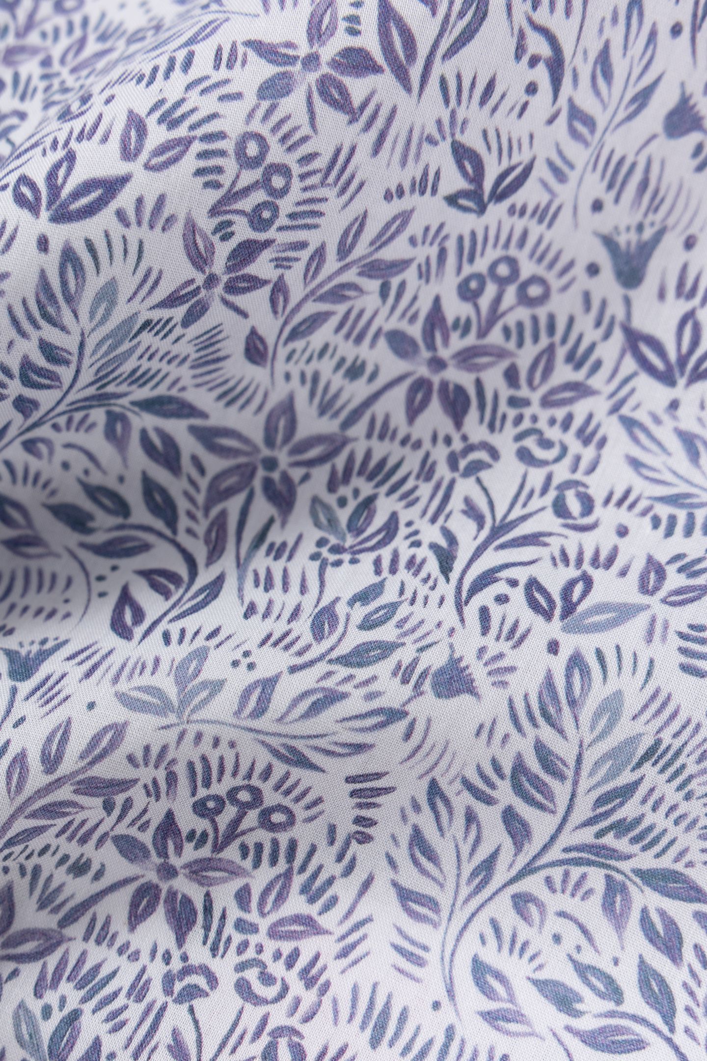 WHITE MINIMALIST FLORAL PRINTED SHIRT 6