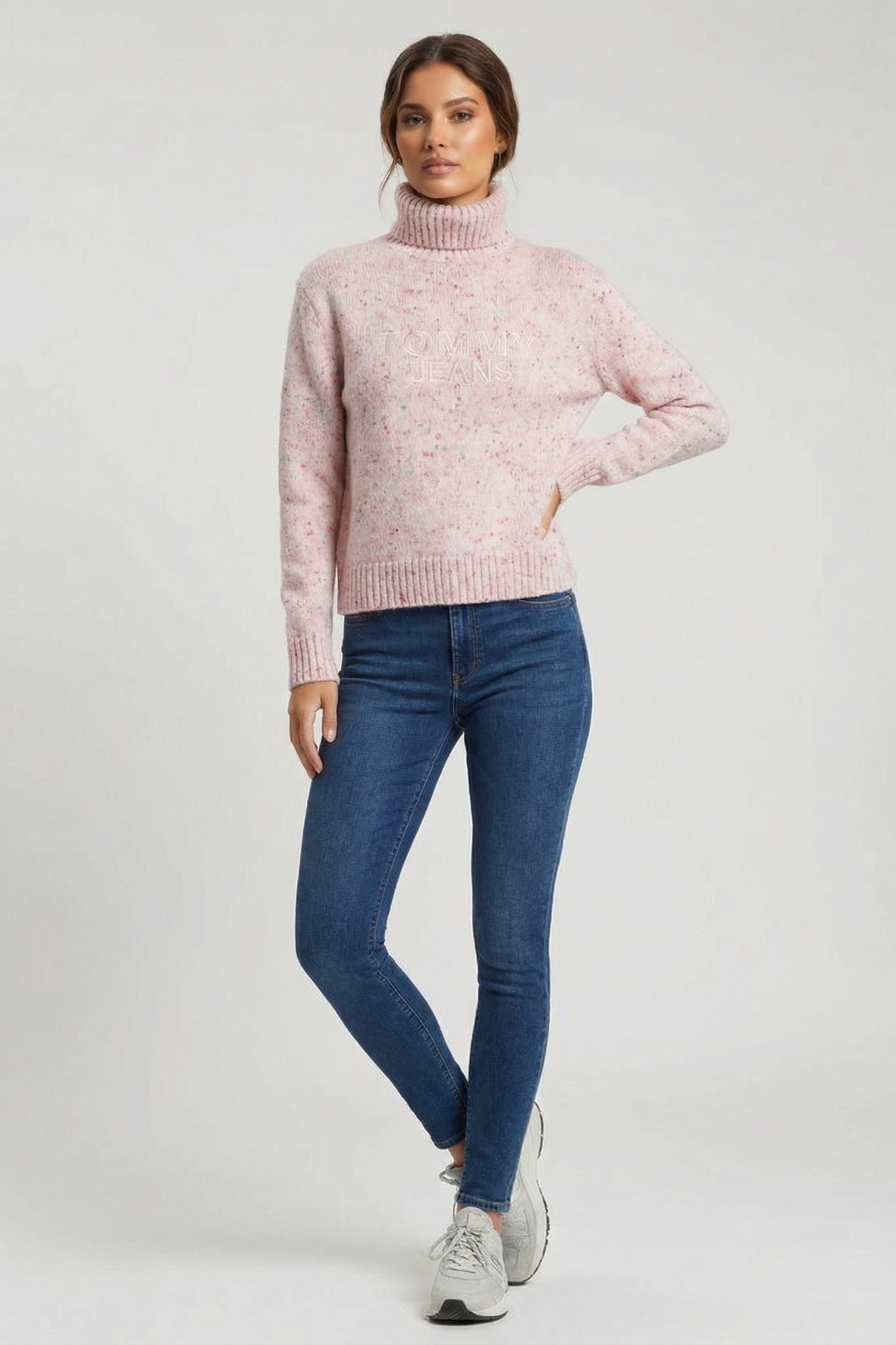 NEP TURTLENECK ANCIENT WHITE 1